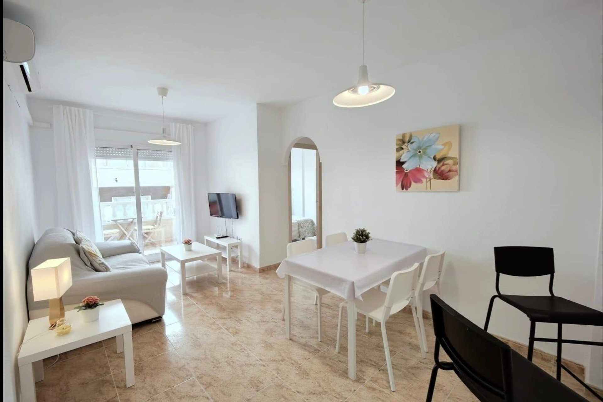 Resale - Apartment -
Torrevieja - Estacion De Autobuses