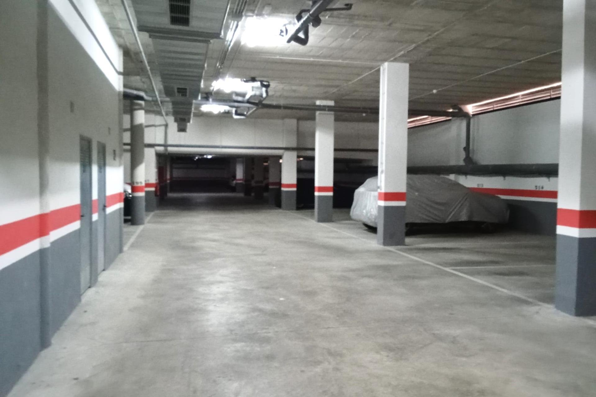 Resale - Apartment -
Torrevieja - Estacion De Autobuses