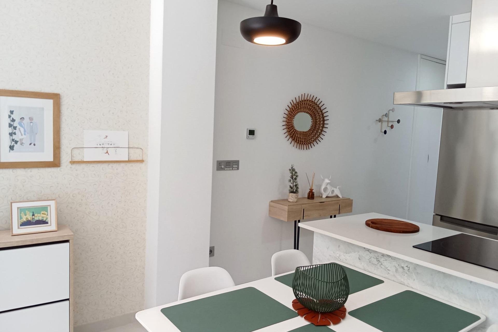 Resale - Apartment -
Torrevieja - Estacion De Autobuses