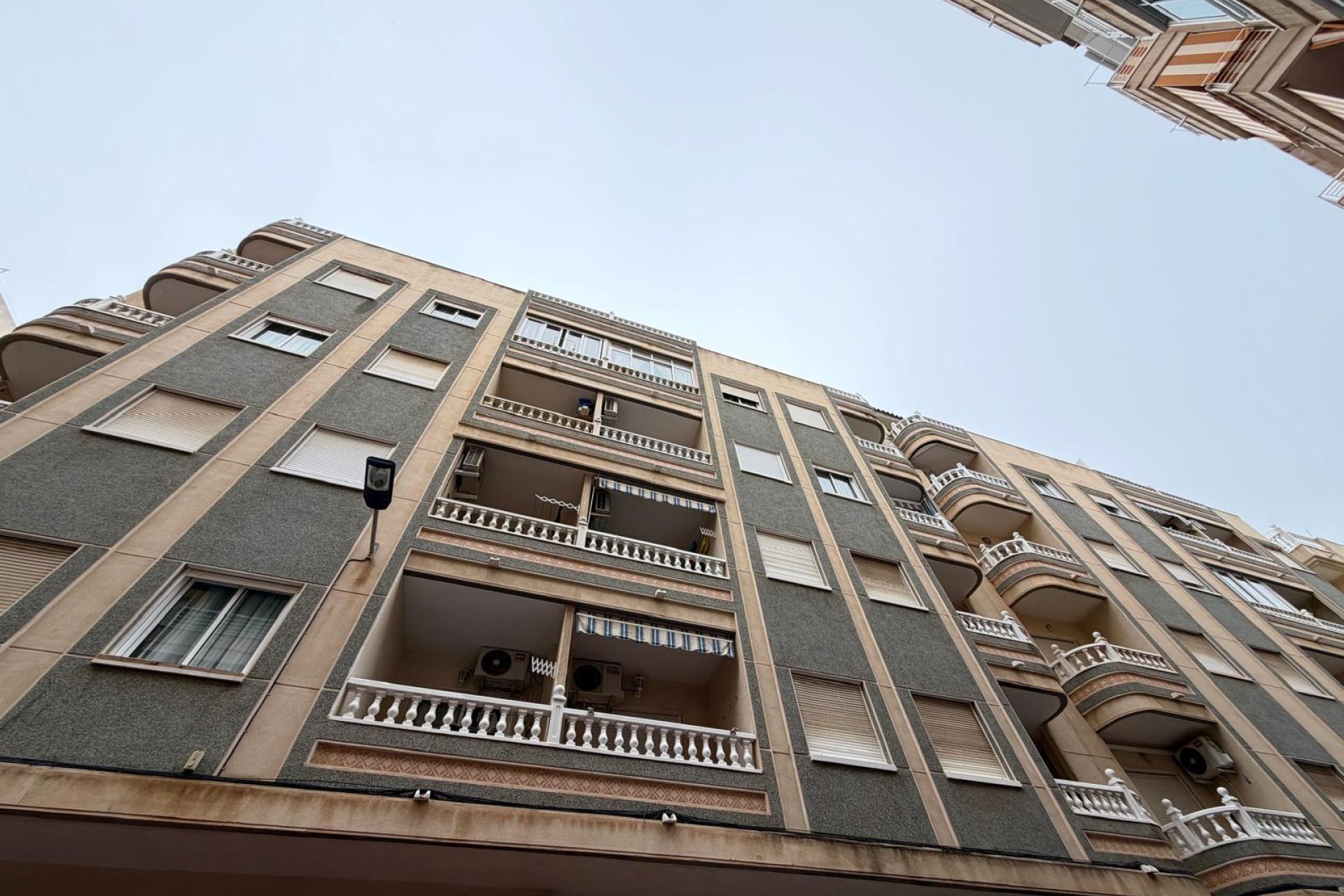 Resale - Apartment -
Torrevieja - Estacion De Autobuses