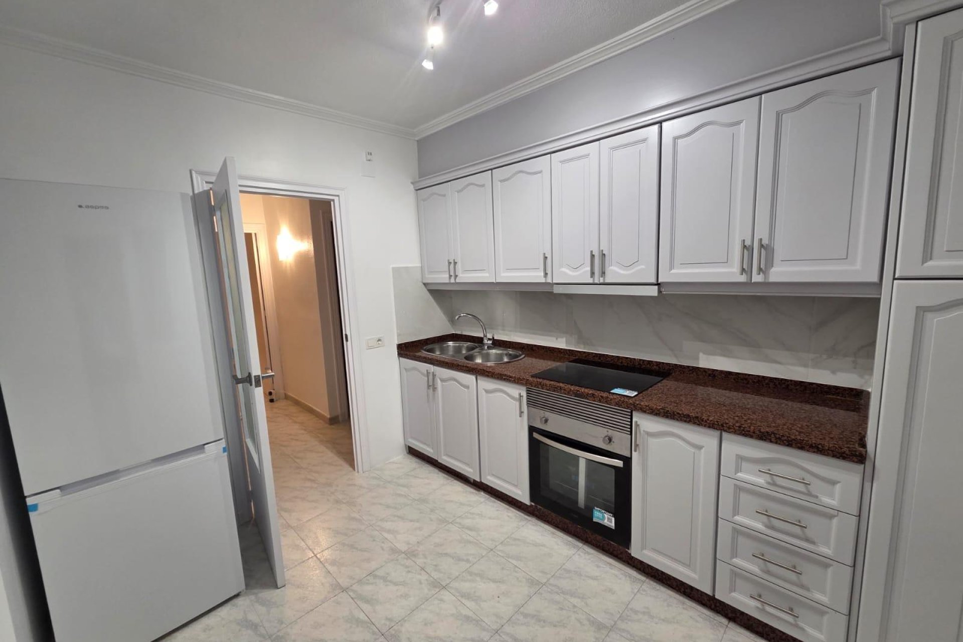 Resale - Apartment -
Torrevieja - Estacion De Autobuses