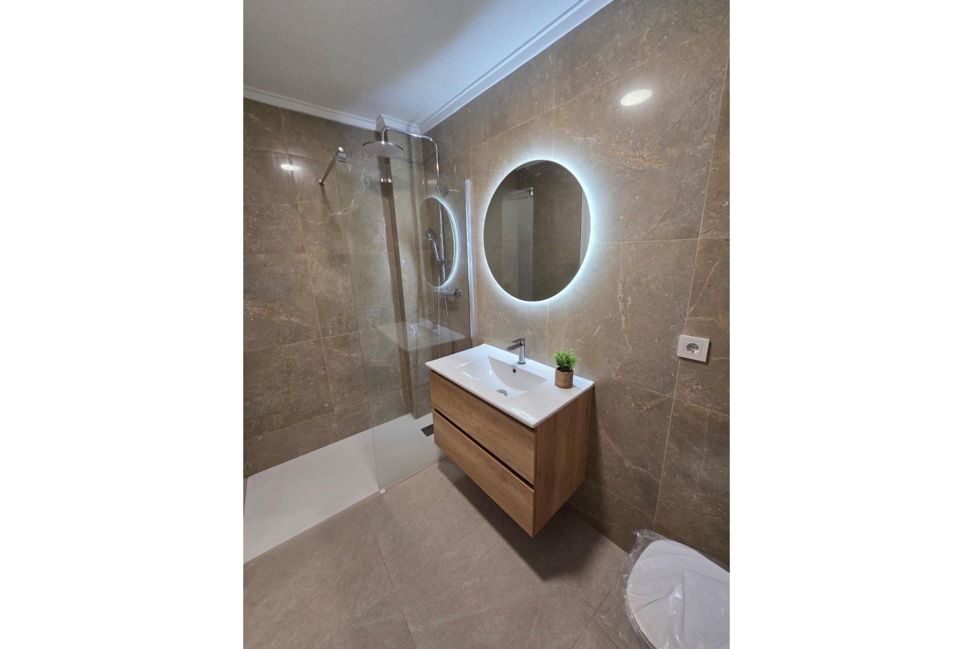 Resale - Apartment -
Torrevieja - Estacion De Autobuses