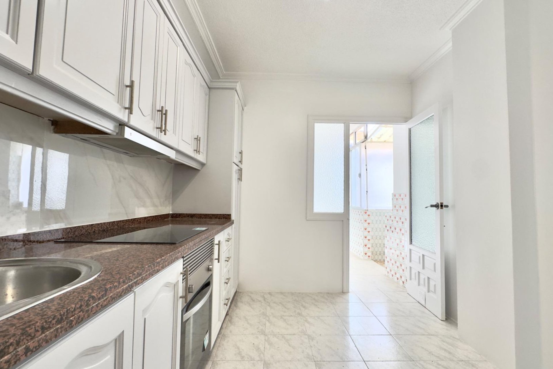 Resale - Apartment -
Torrevieja - Estacion De Autobuses