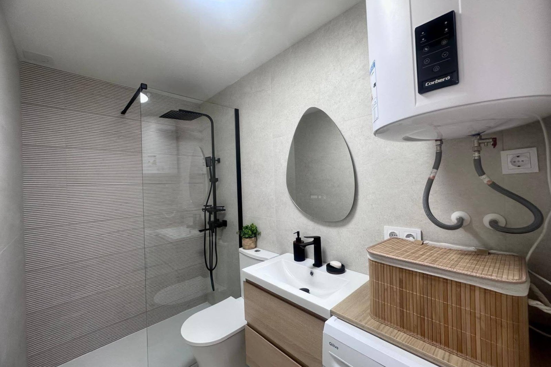 Resale - Apartment -
Torrevieja - Estacion De Autobuses