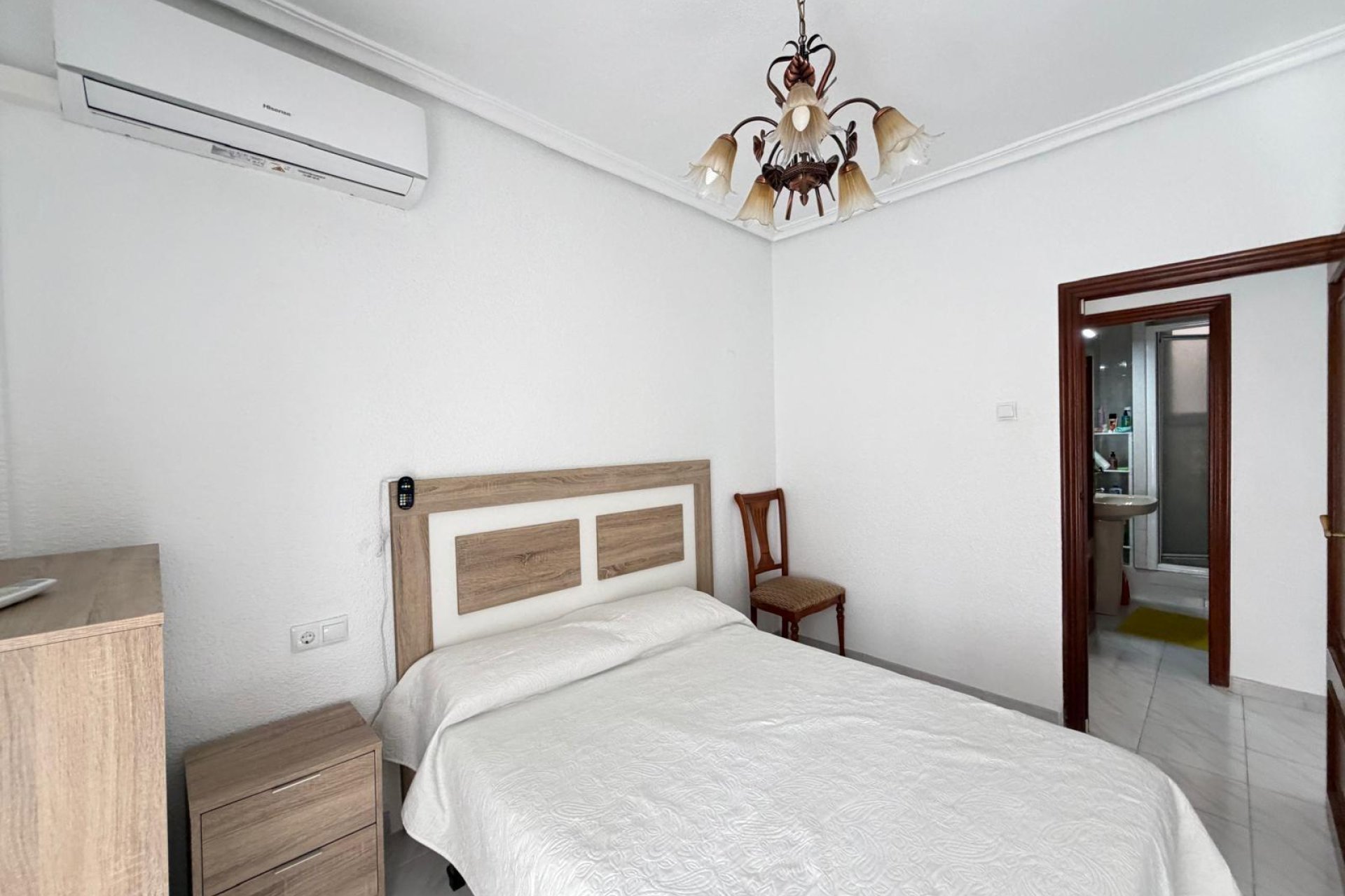 Resale - Apartment -
Torrevieja - Estacion De Autobuses