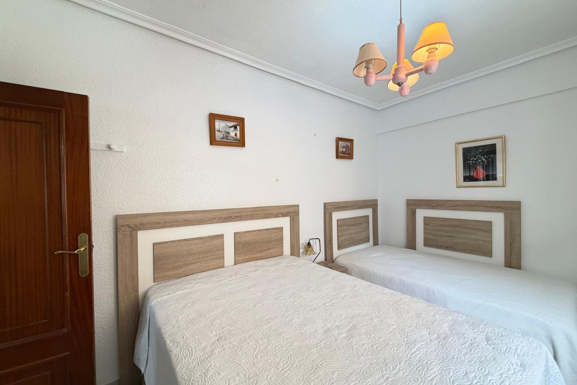 Resale - Apartment -
Torrevieja - Estacion De Autobuses