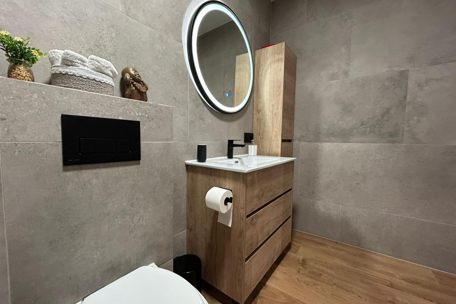 Resale - Apartment -
Torrevieja - Estacion De Autobuses