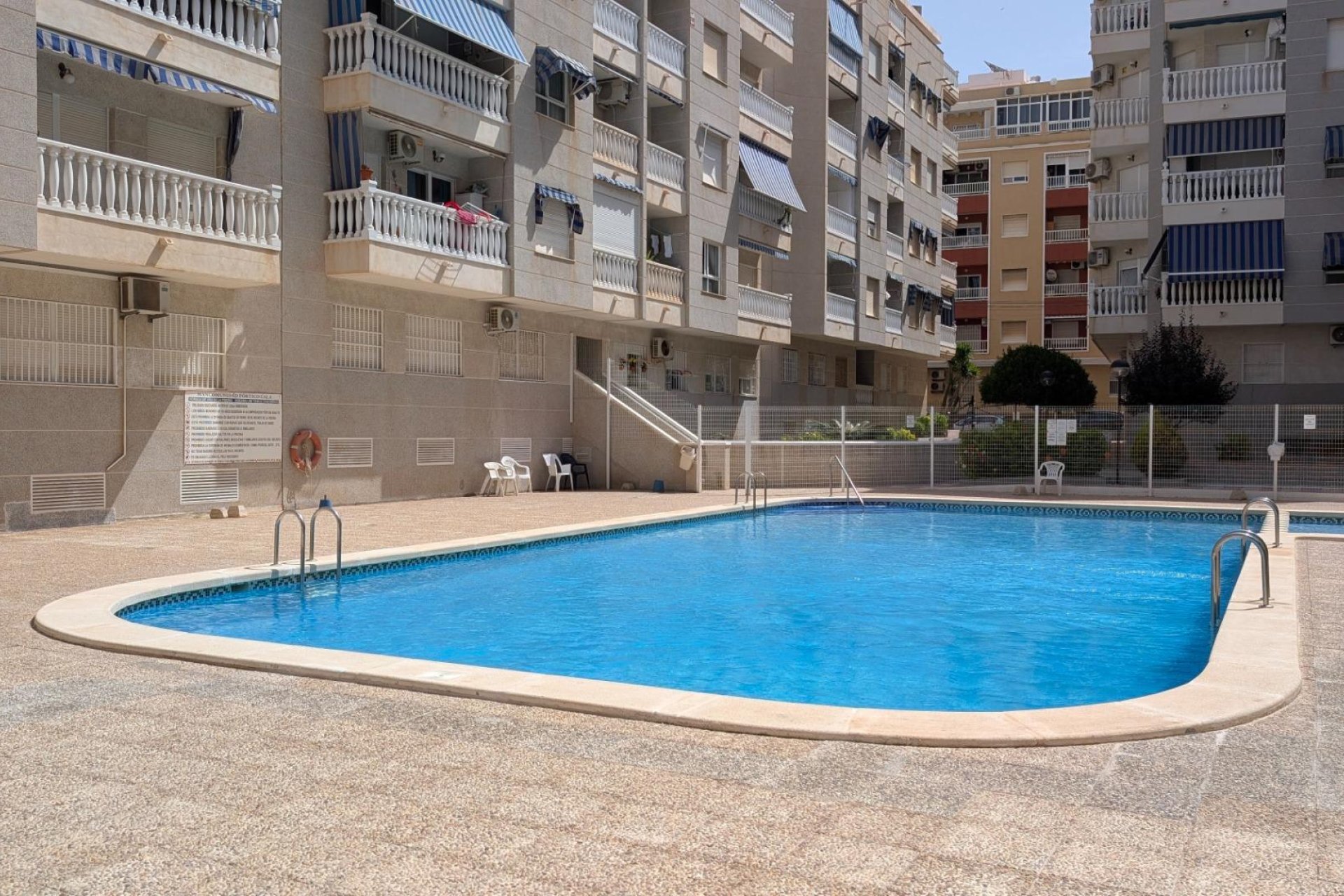 Resale - Apartment -
Torrevieja - Estacion De Autobuses