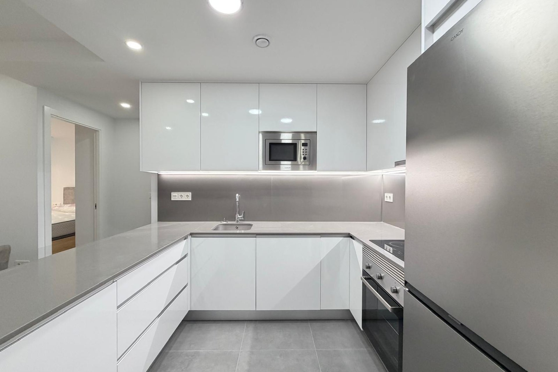 Resale - Apartment -
Torrevieja - Estacion De Autobuses