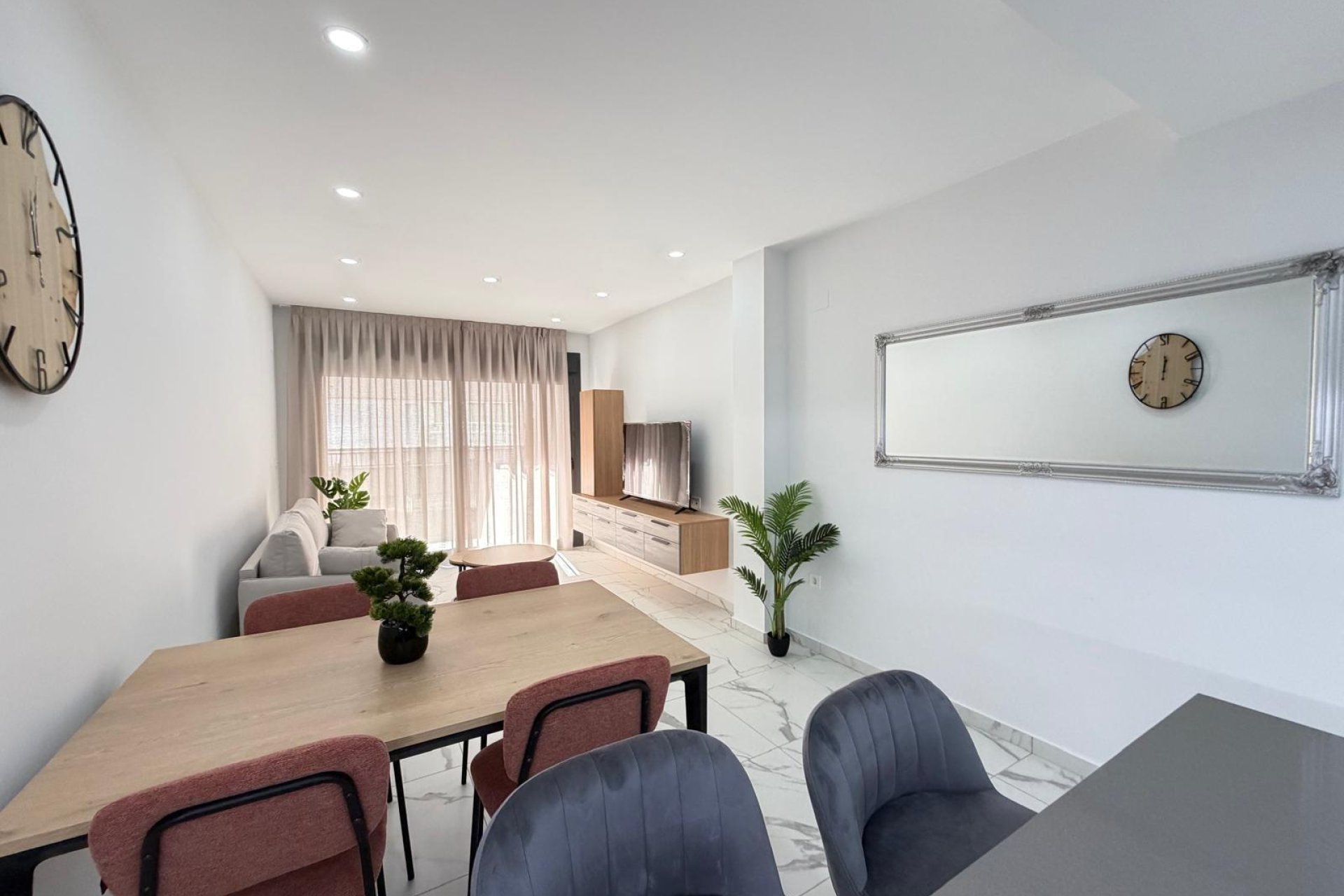 Resale - Apartment -
Torrevieja - Estacion De Autobuses