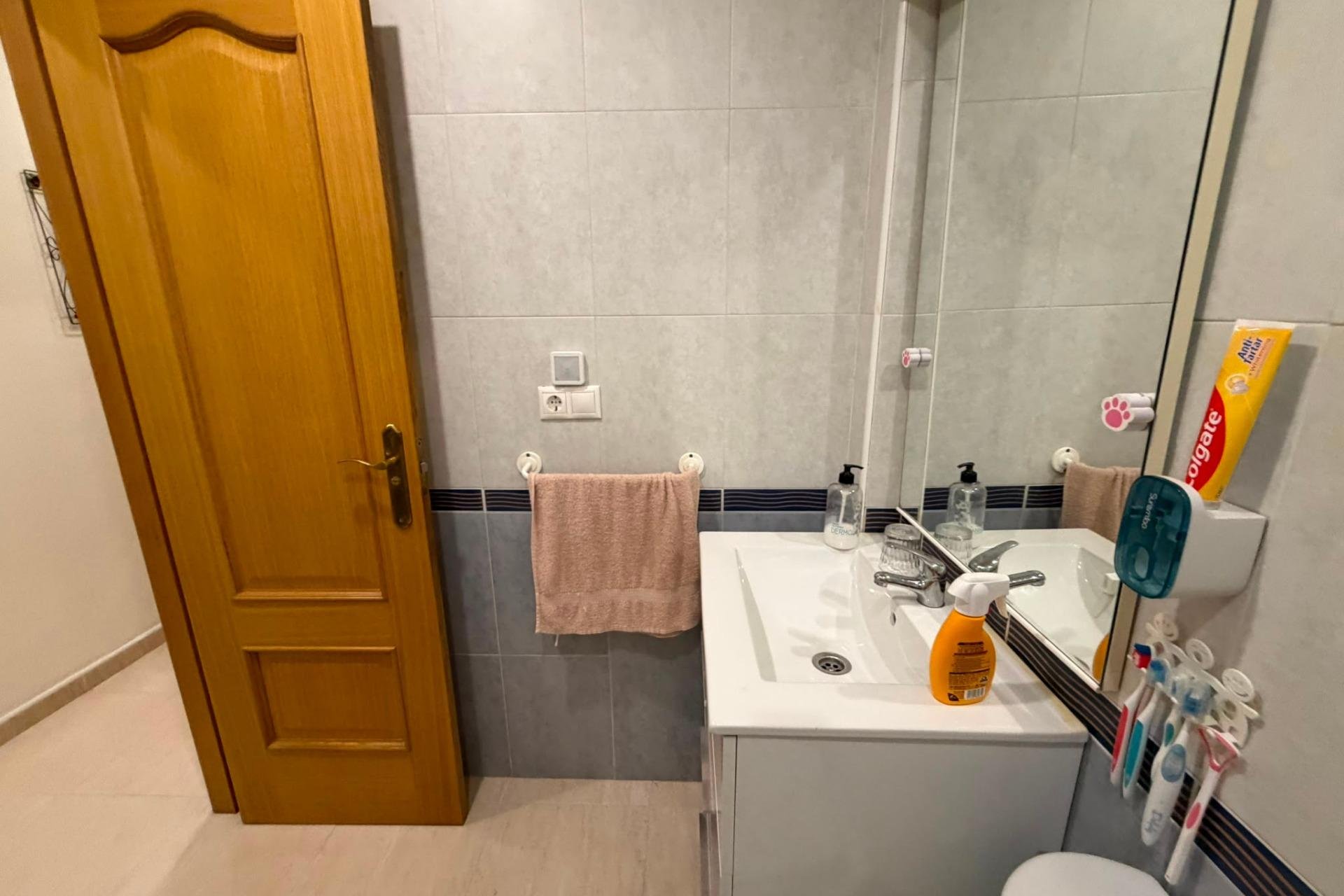 Resale - Apartment -
Torrevieja - Estacion De Autobuses