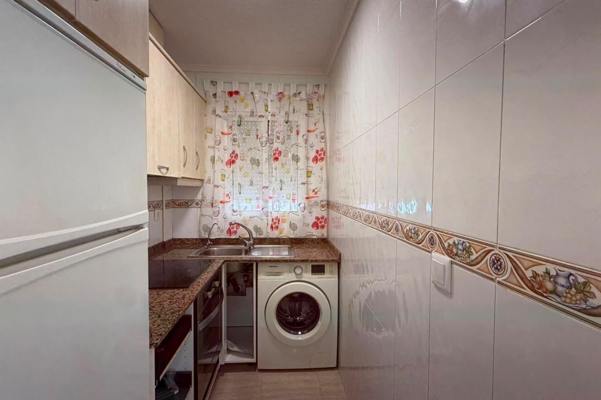 Resale - Apartment -
Torrevieja - Estacion De Autobuses