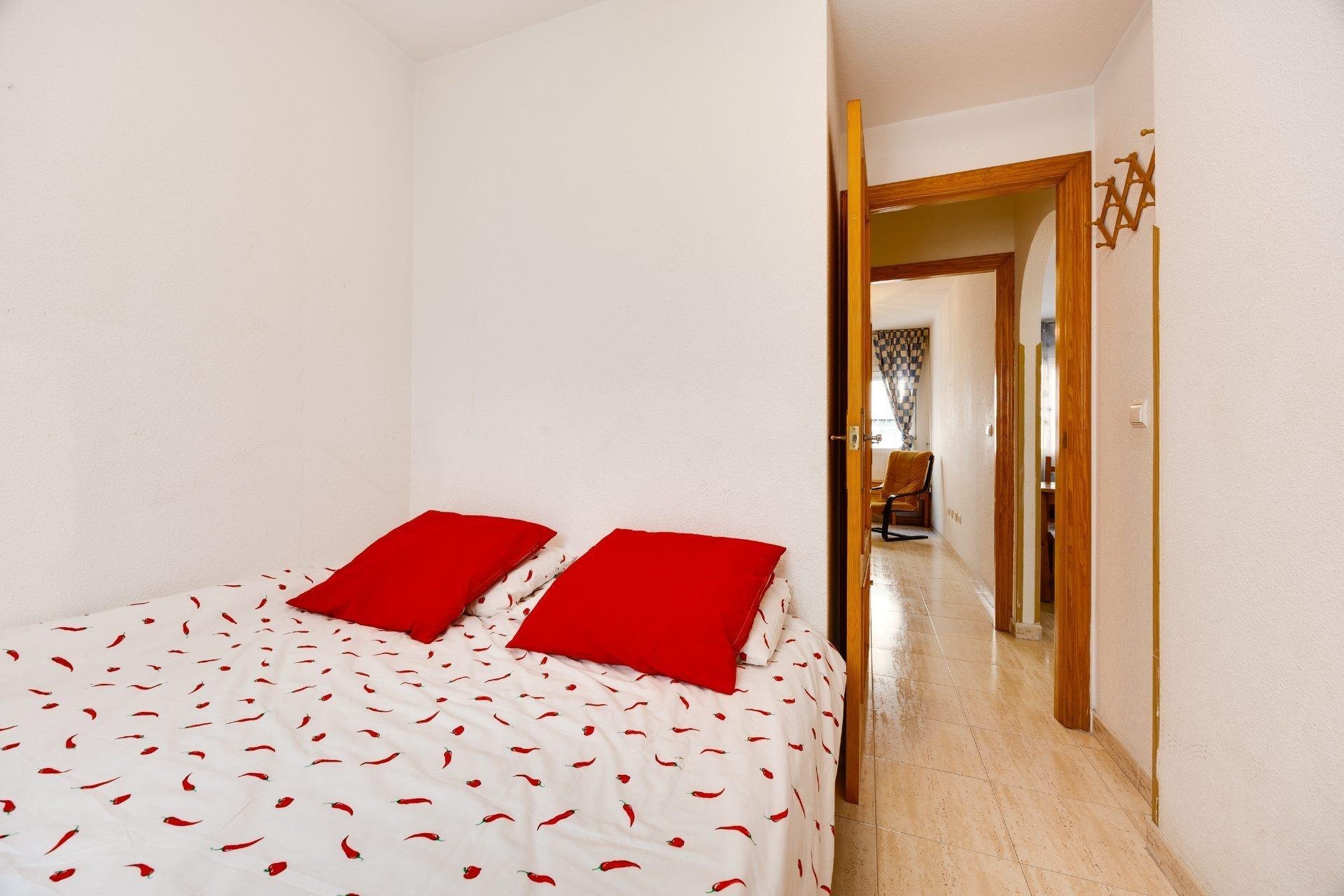 Resale - Apartment -
Torrevieja - Estacion De Autobuses