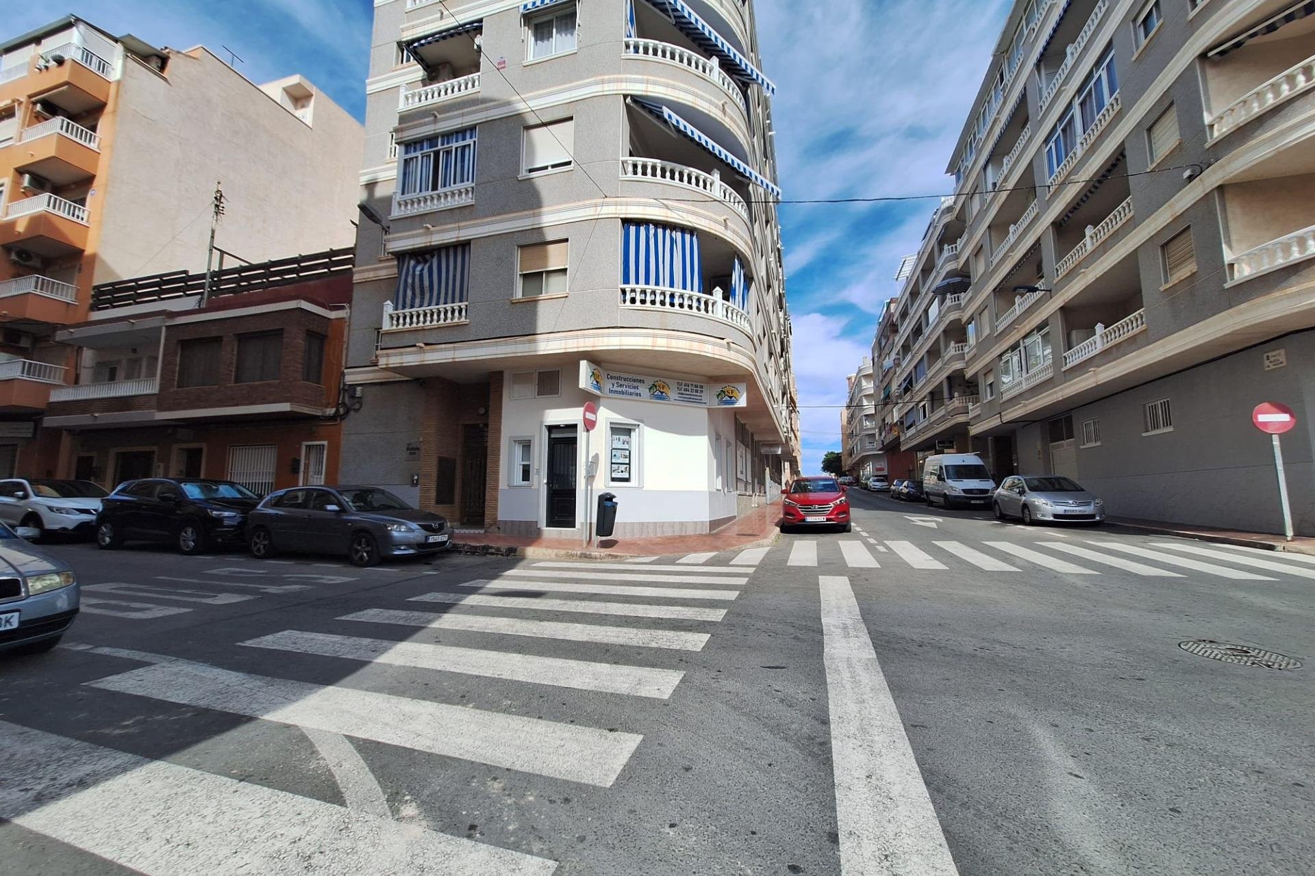 Resale - Apartment -
Torrevieja - Estacion De Autobuses