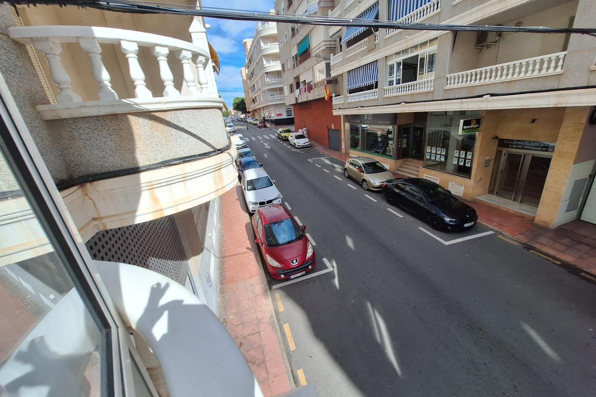 Resale - Apartment -
Torrevieja - Estacion De Autobuses