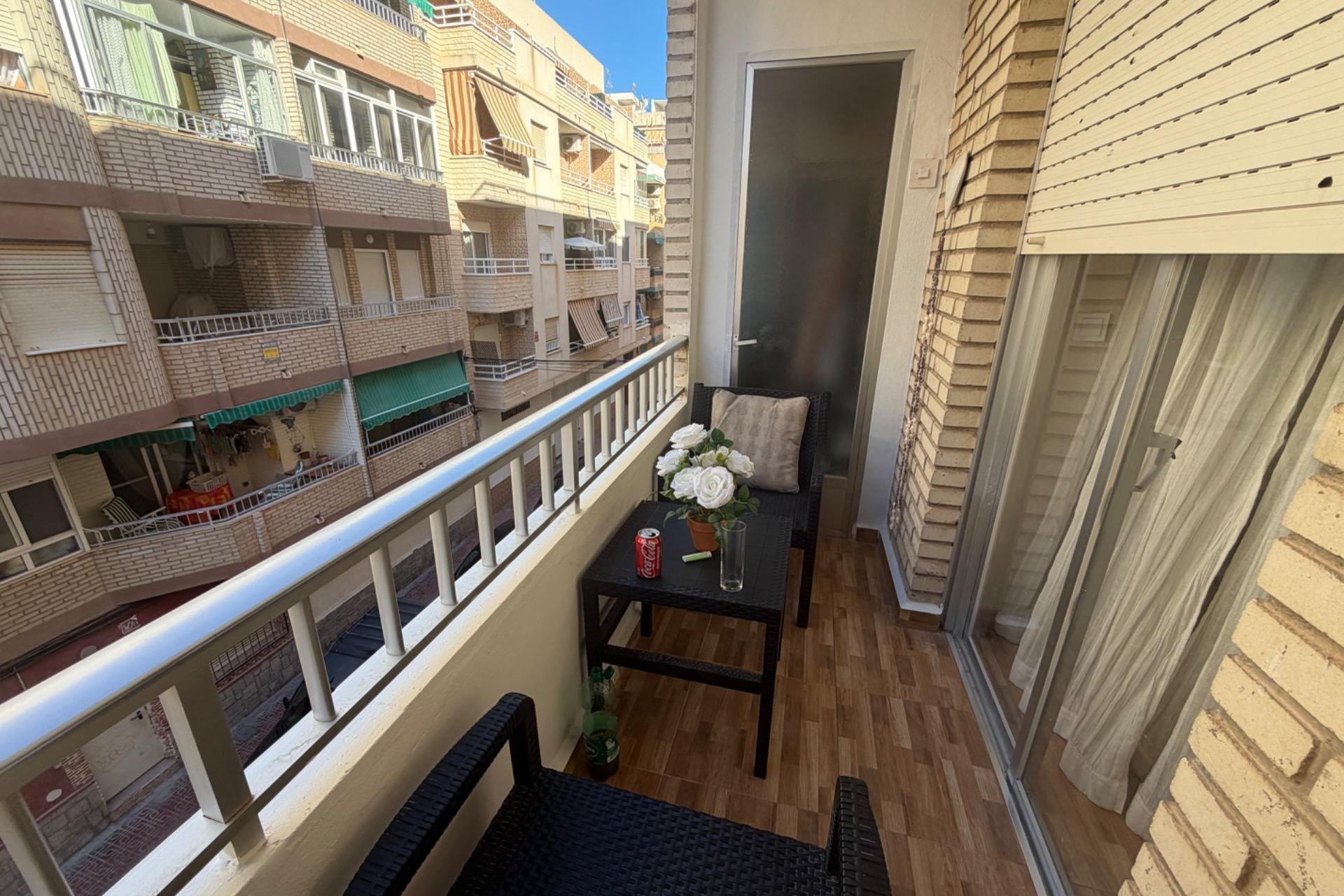 Resale - Apartment -
Torrevieja - Estacion De Autobuses
