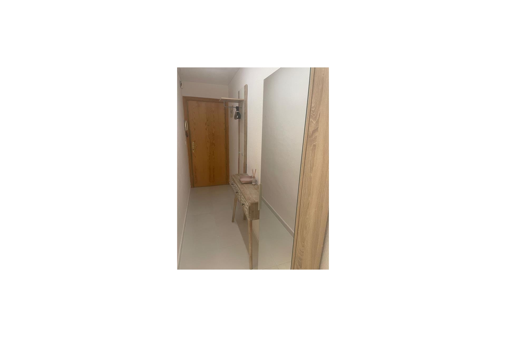 Resale - Apartment -
Torrevieja - HABANERAS - LA LOMA