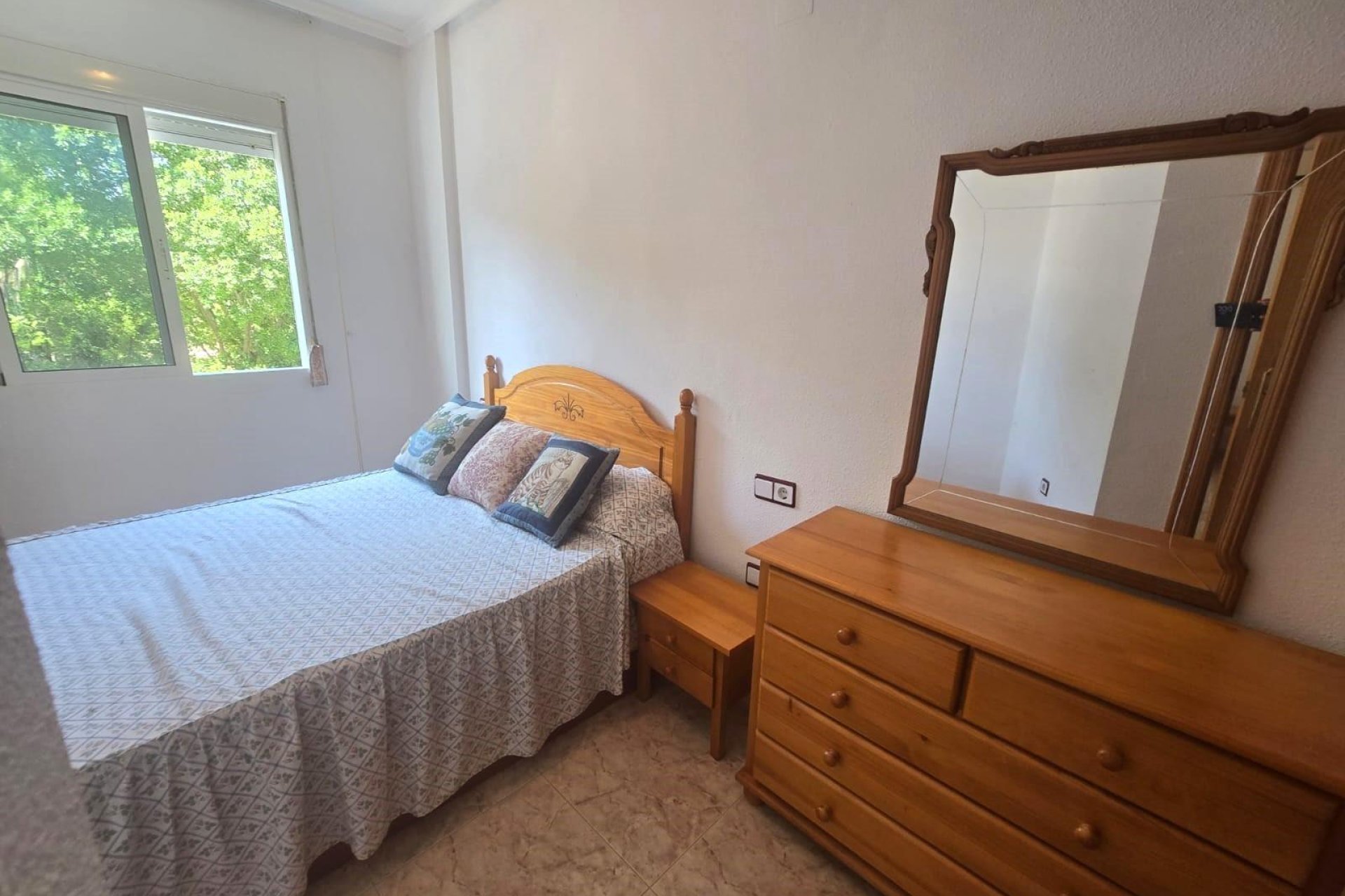 Resale - Apartment -
Torrevieja - Habaneras