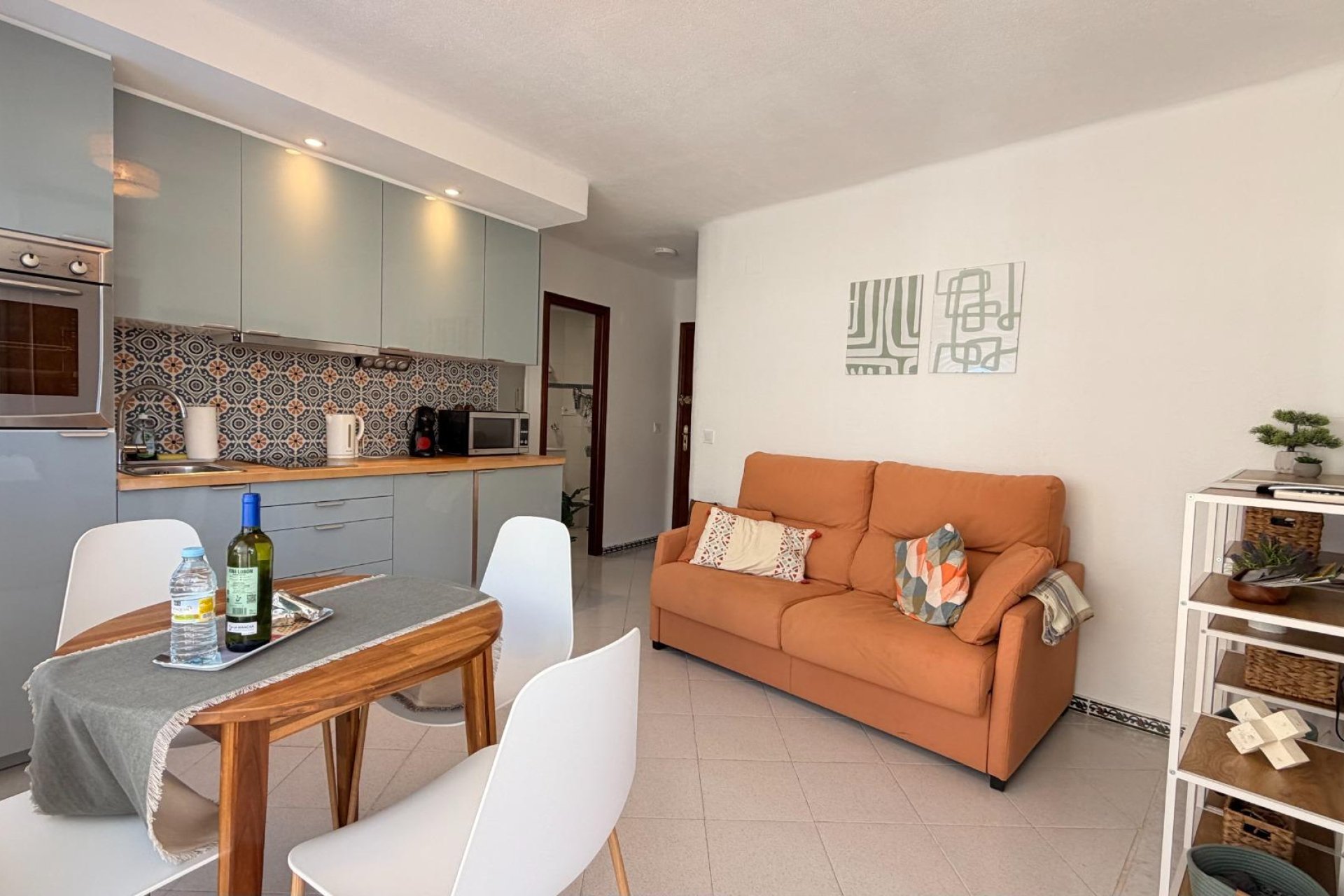 Resale - Apartment -
Torrevieja - Habaneras
