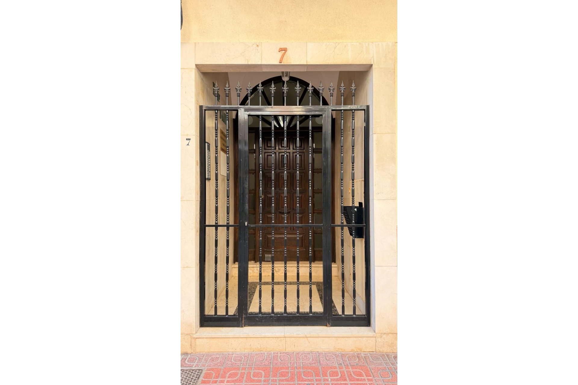 Resale - Apartment -
Torrevieja - Habaneras