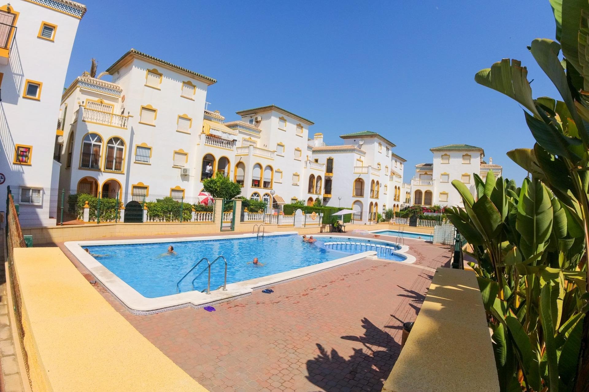 Resale - Apartment -
Torrevieja - La Mata