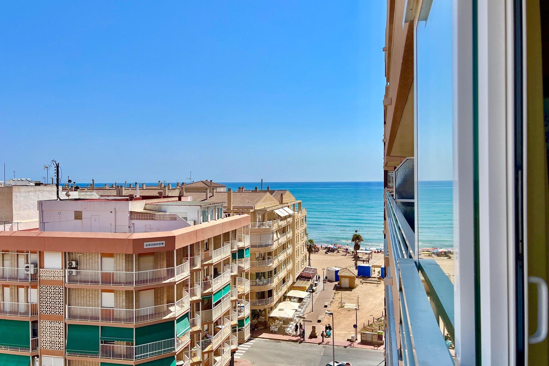 Resale - Apartment -
Torrevieja - La Mata