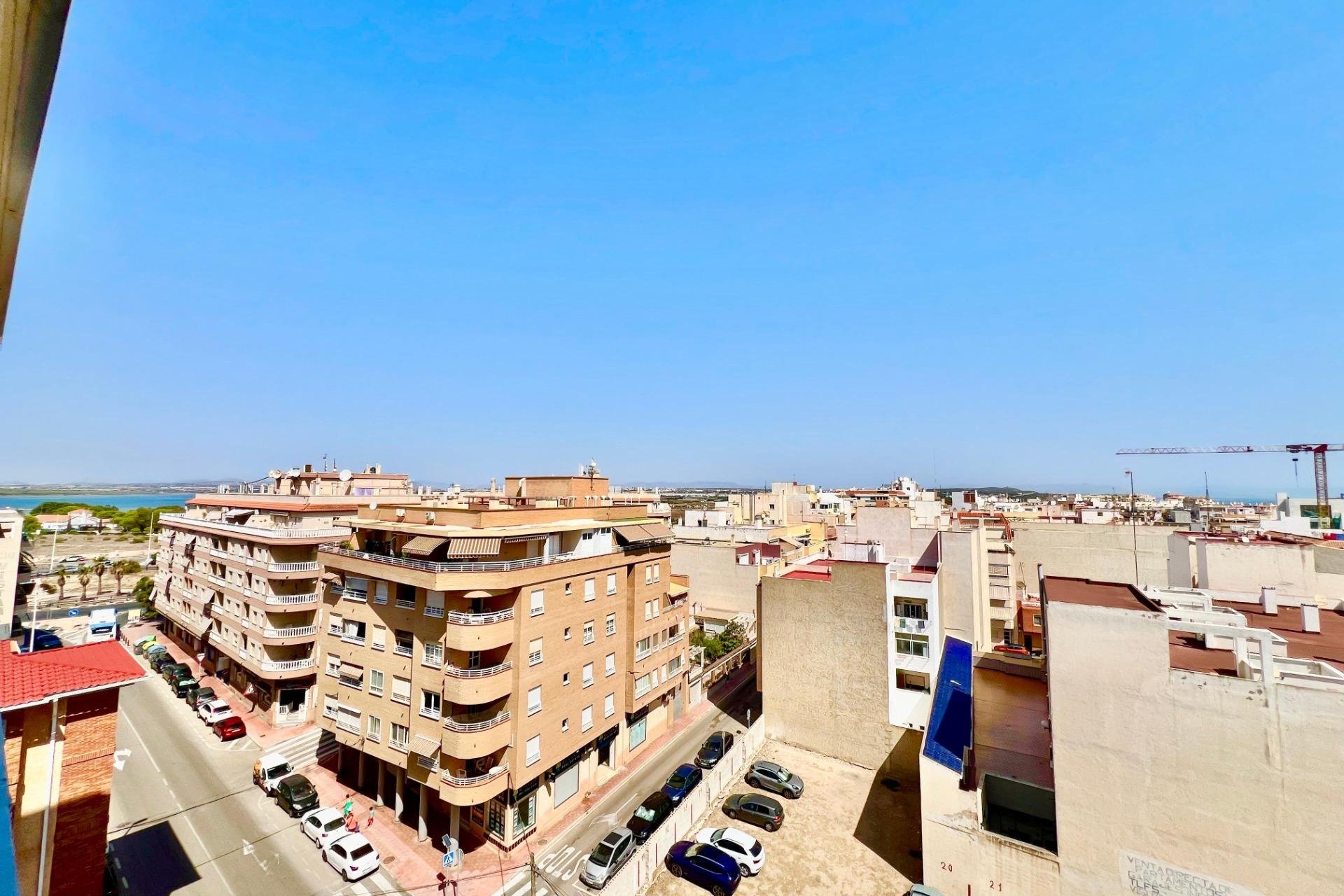Resale - Apartment -
Torrevieja - La Mata