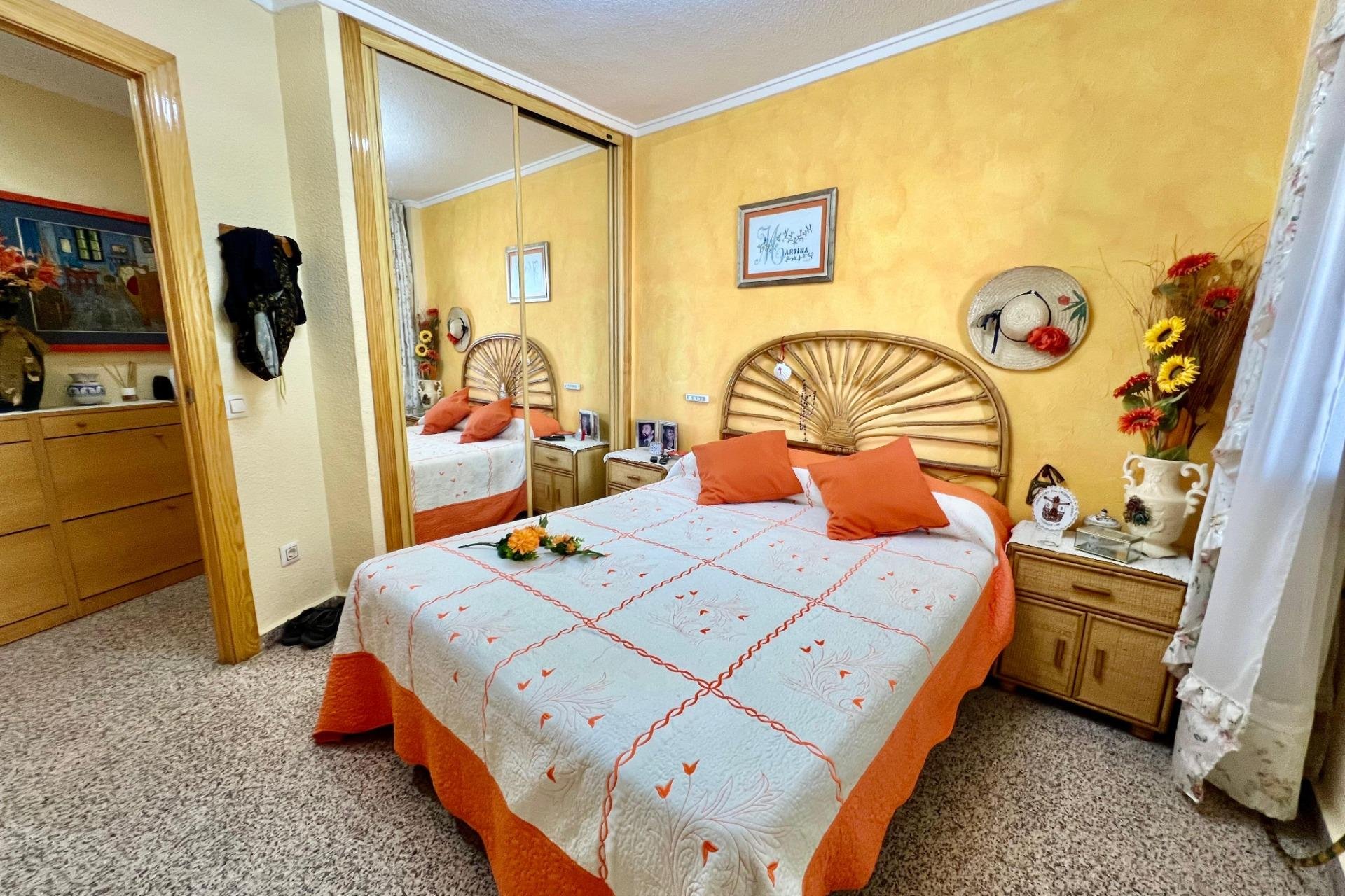 Resale - Apartment -
Torrevieja - La Mata