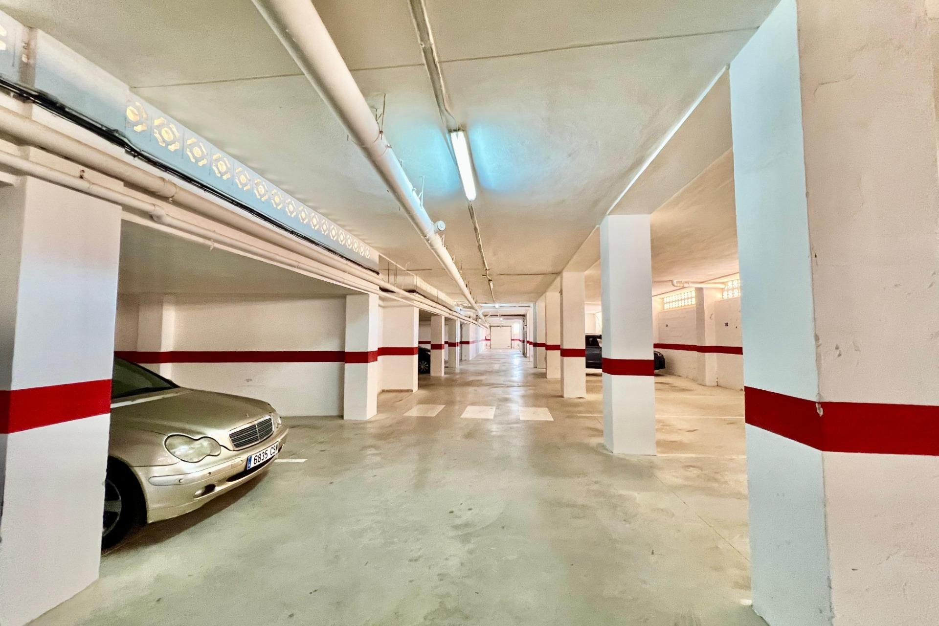 Resale - Apartment -
Torrevieja - La Mata