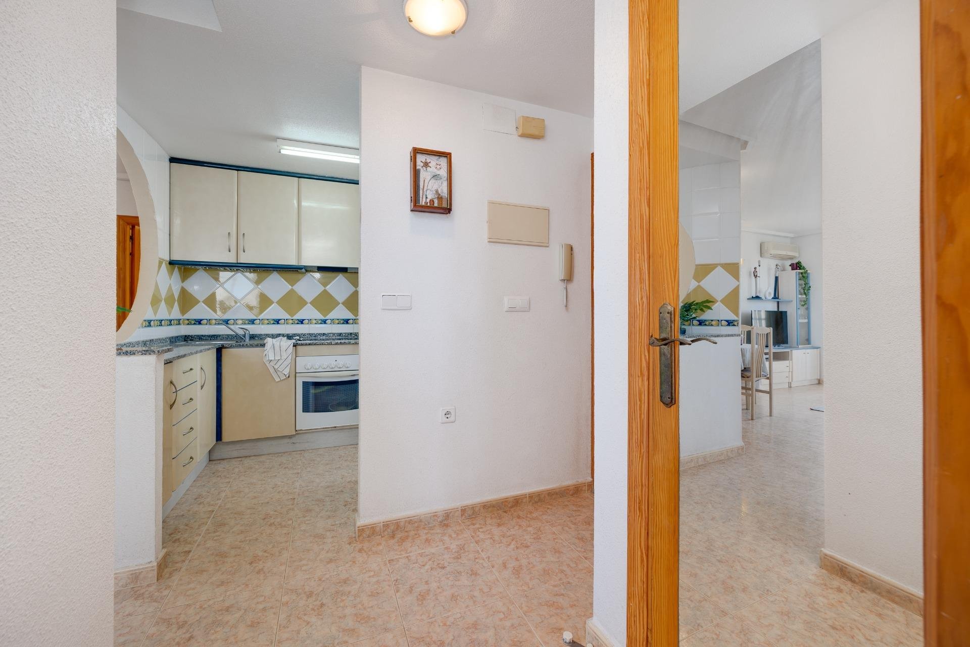 Resale - Apartment -
Torrevieja - La Veleta