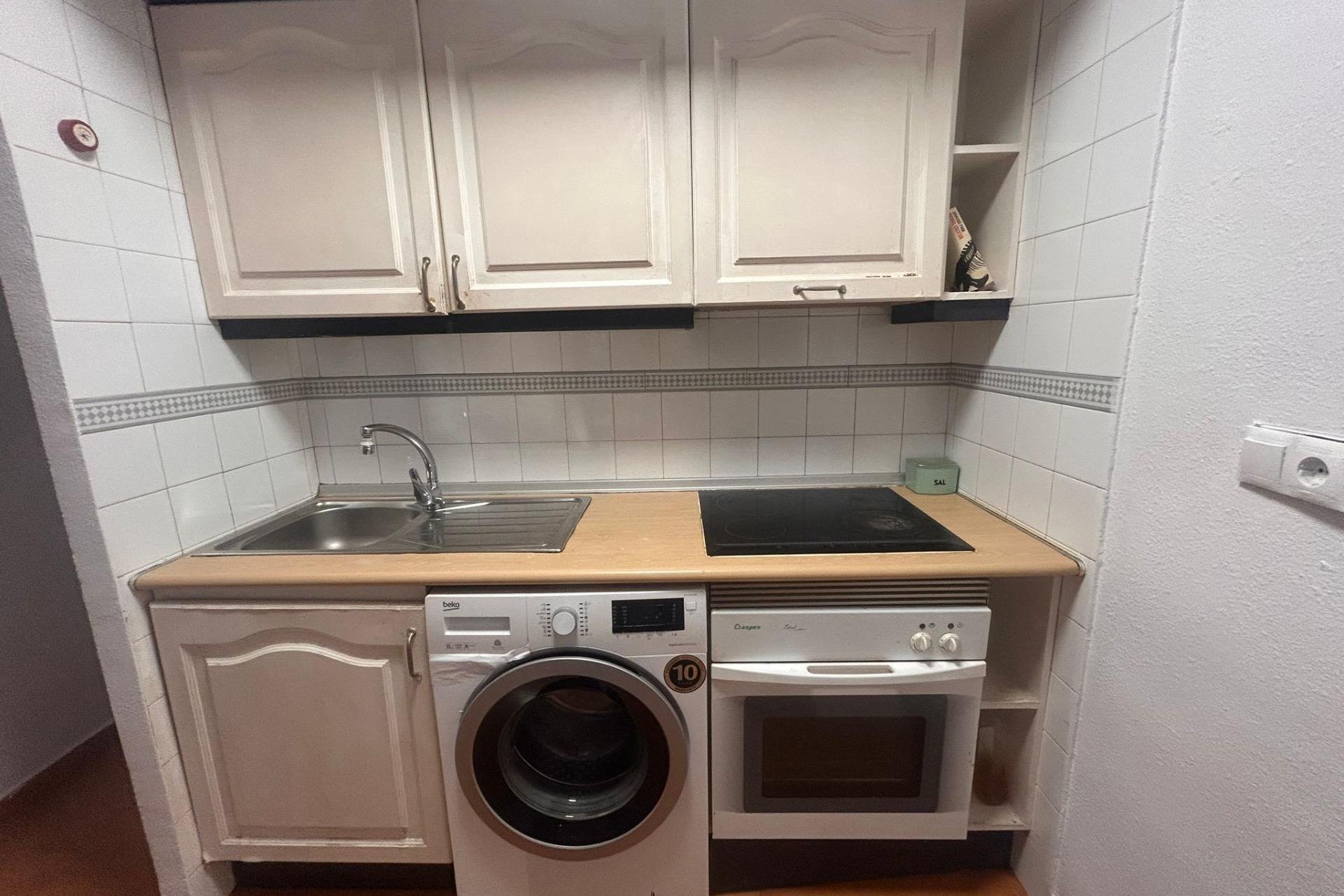 Resale - Apartment -
Torrevieja - La Veleta