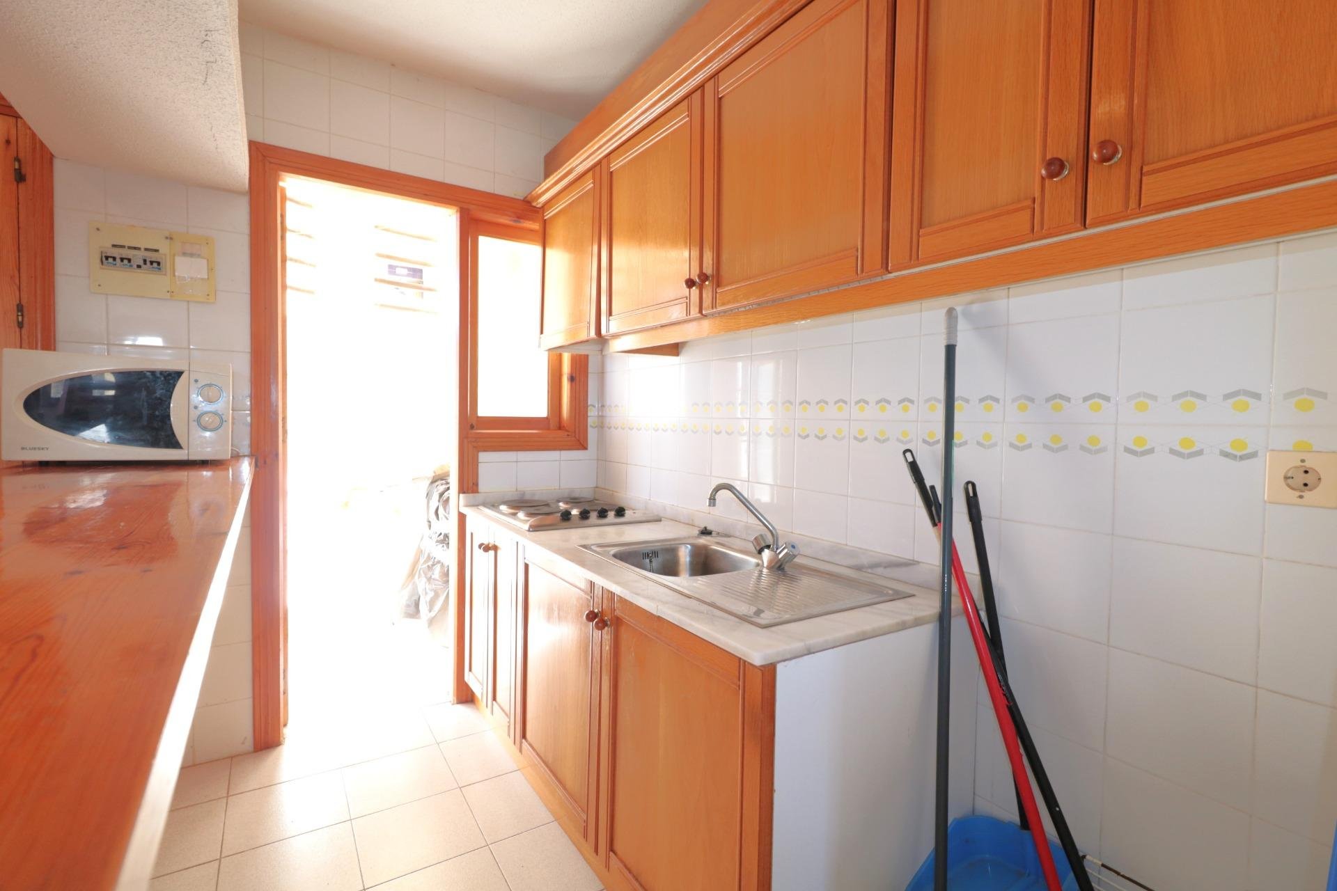 Resale - Apartment -
Torrevieja - La Veleta