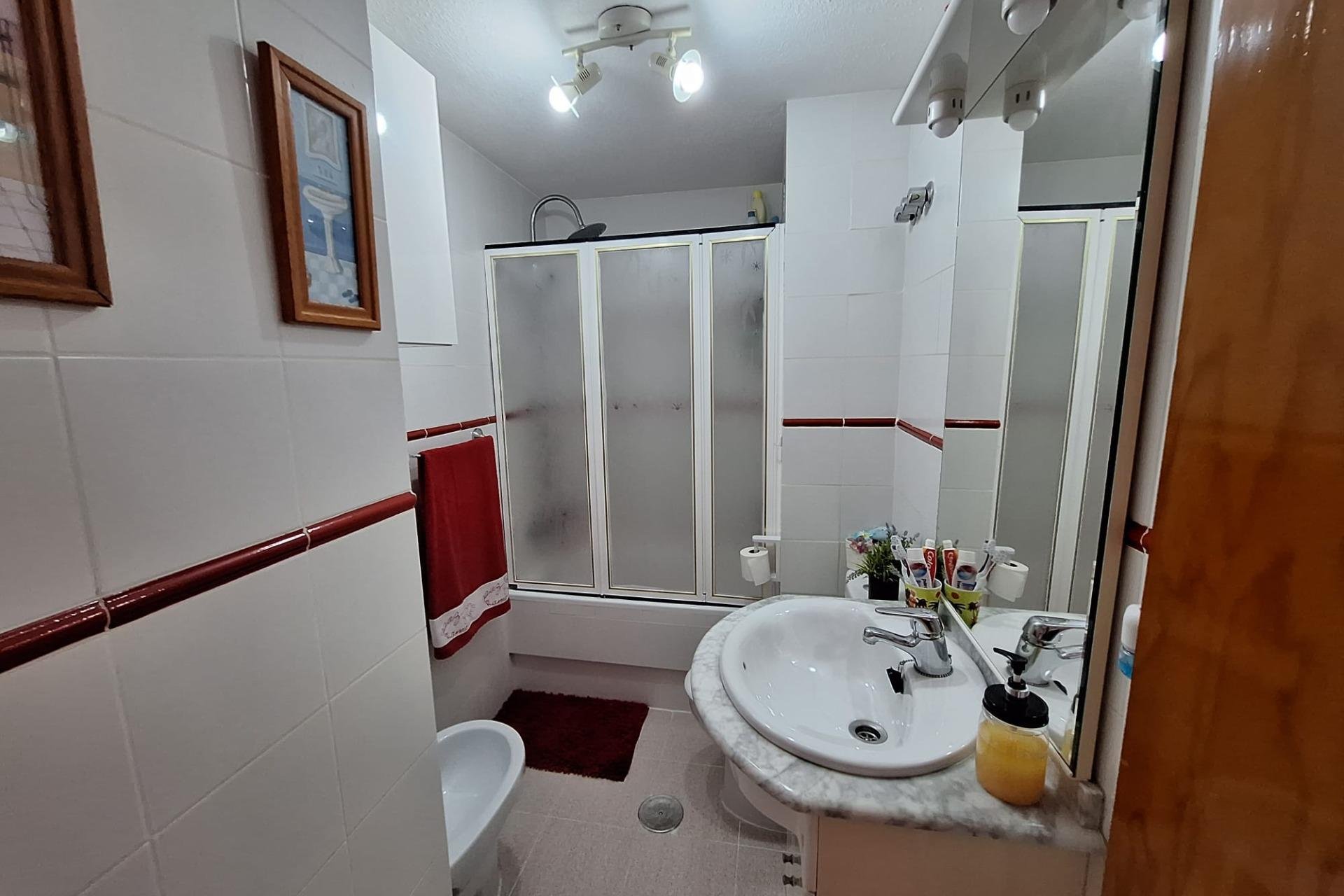 Resale - Apartment -
Torrevieja - Nueva Torrevieja