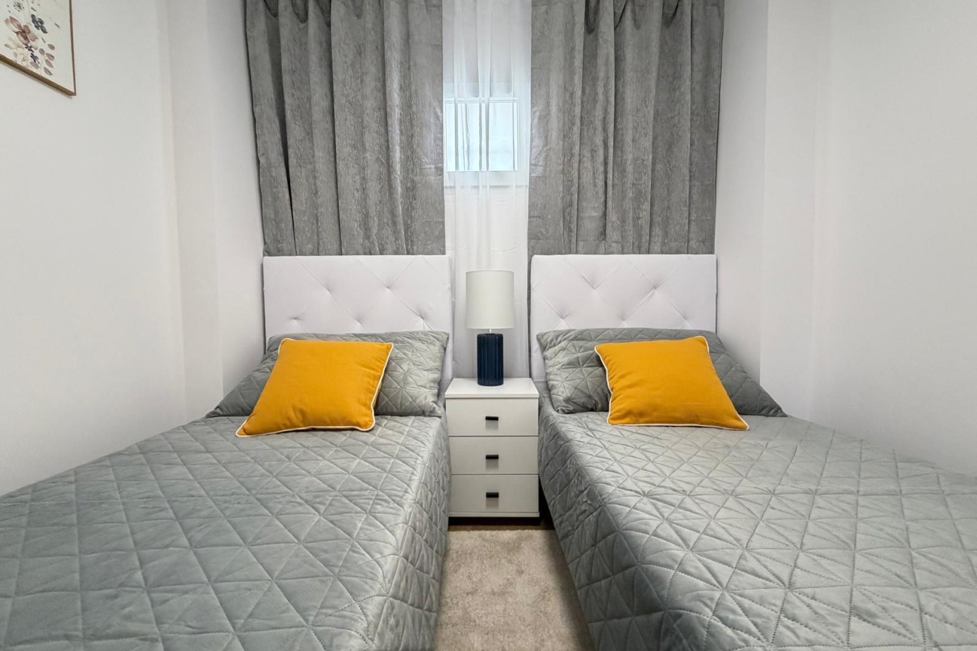 Resale - Apartment -
Torrevieja - Nueva Torrevieja