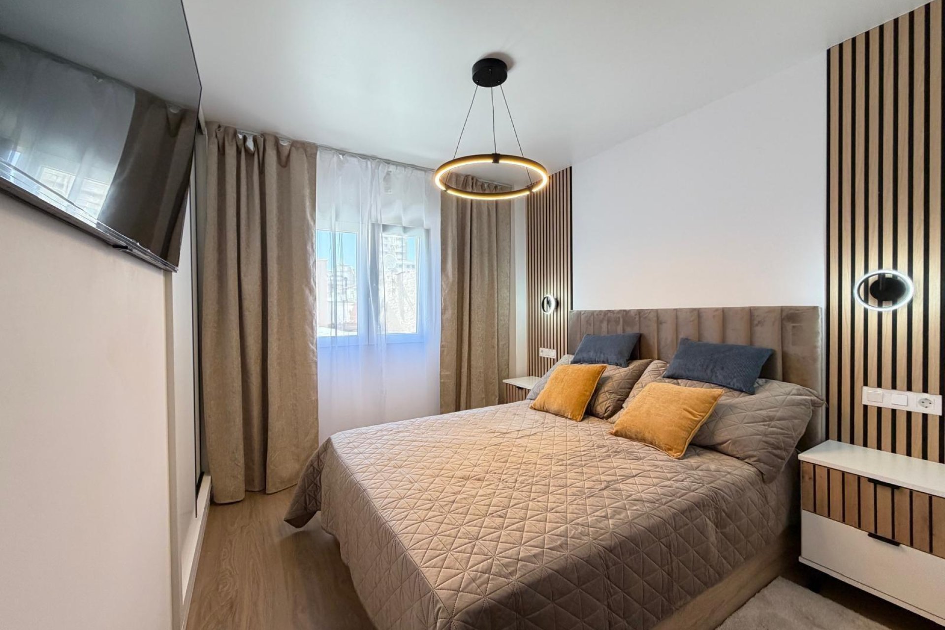 Resale - Apartment -
Torrevieja - Nueva Torrevieja
