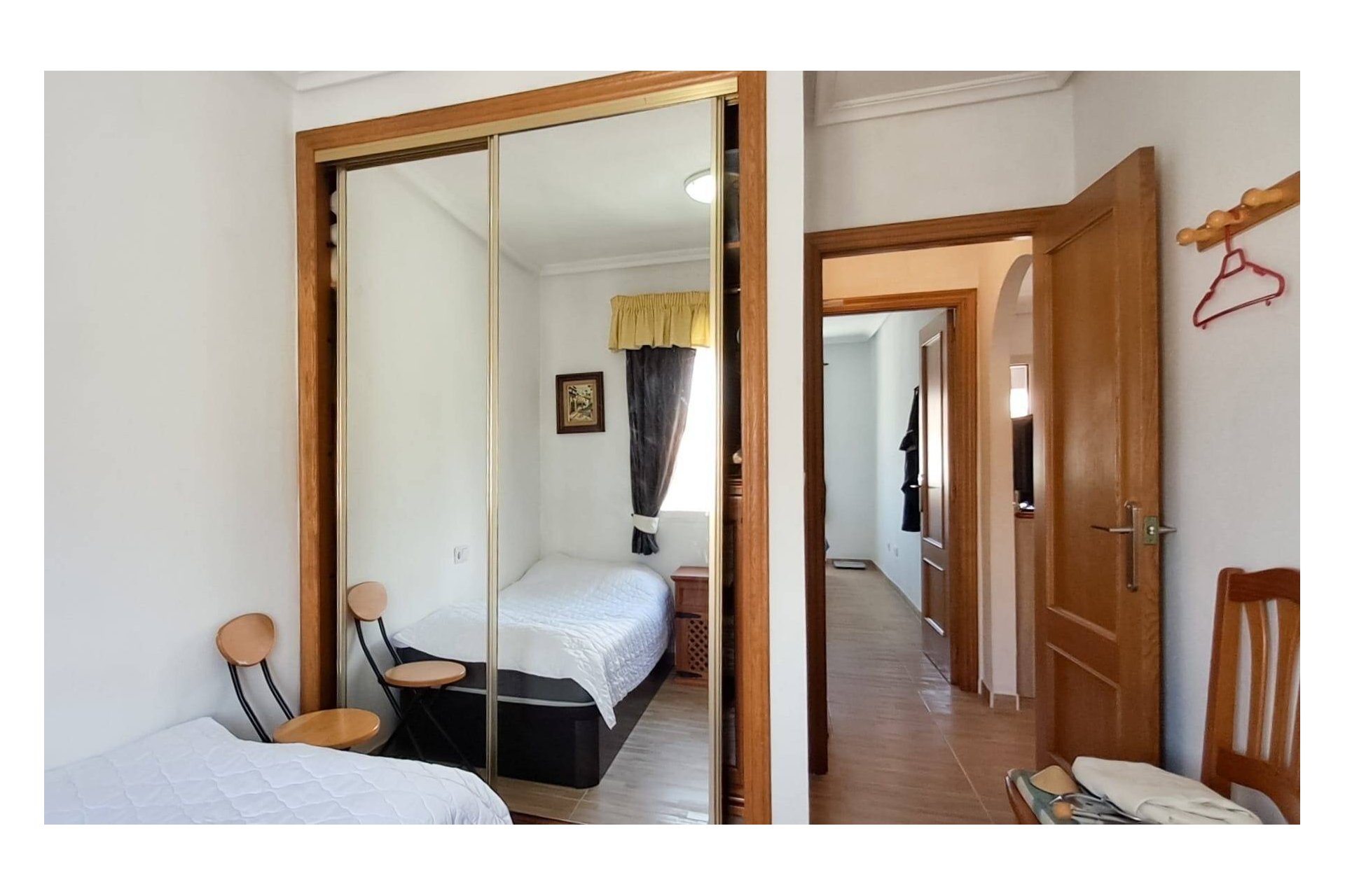 Resale - Apartment -
Torrevieja - Parque Acuático - Sector 25