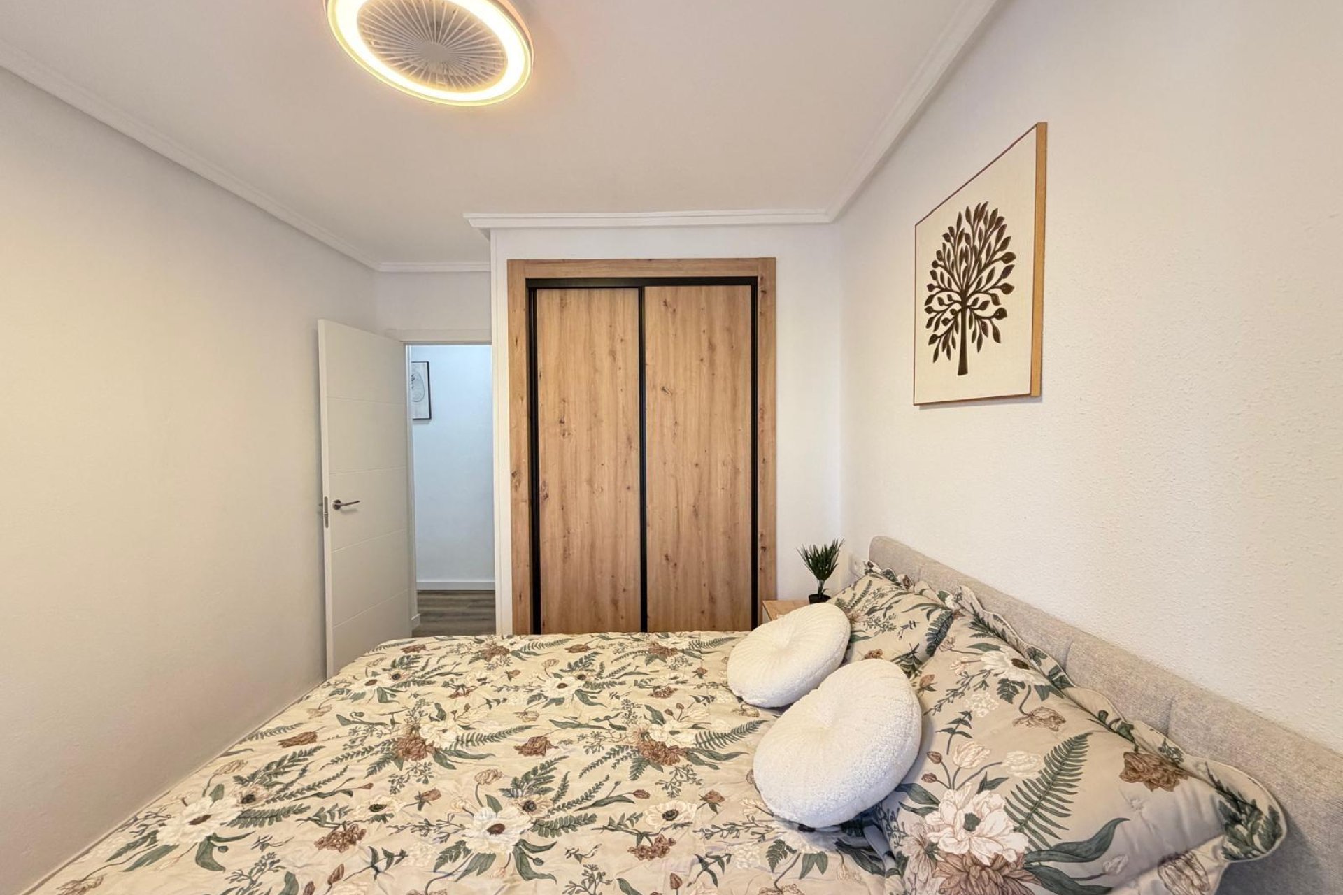 Resale - Apartment -
Torrevieja - PARQUE DE LAS NACIONES