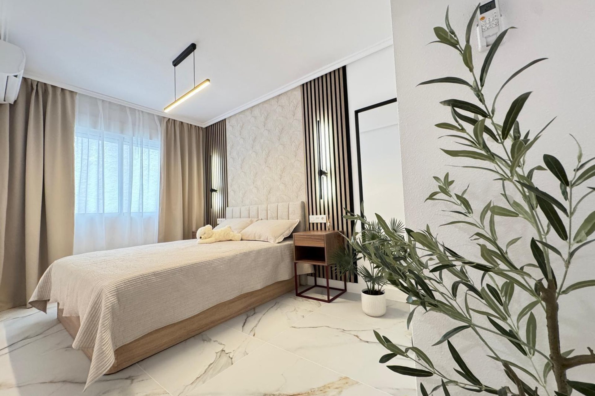 Resale - Apartment -
Torrevieja - Playa de los Locos
