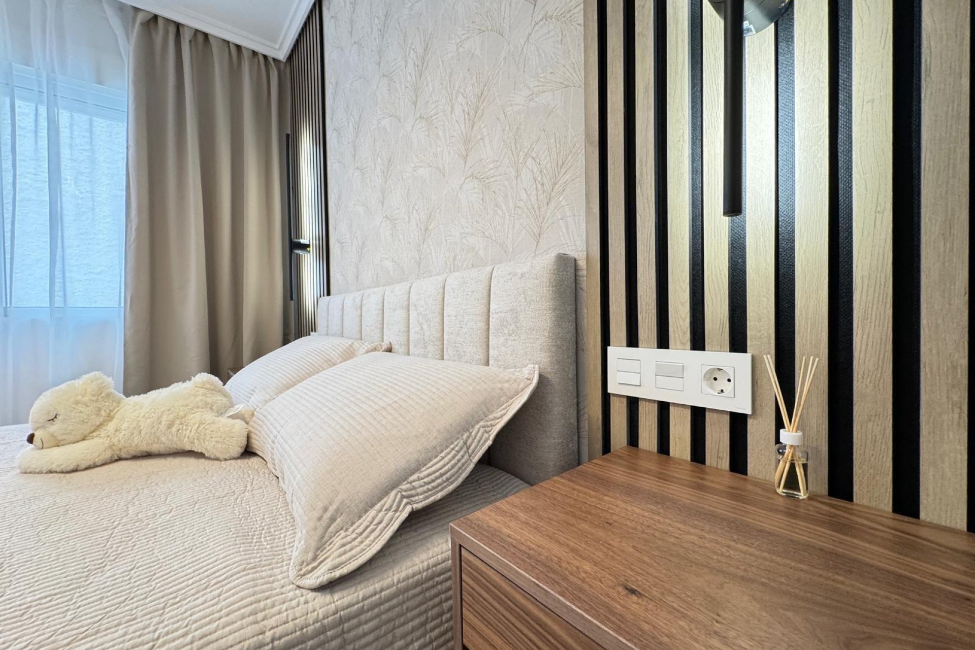 Resale - Apartment -
Torrevieja - Playa de los Locos