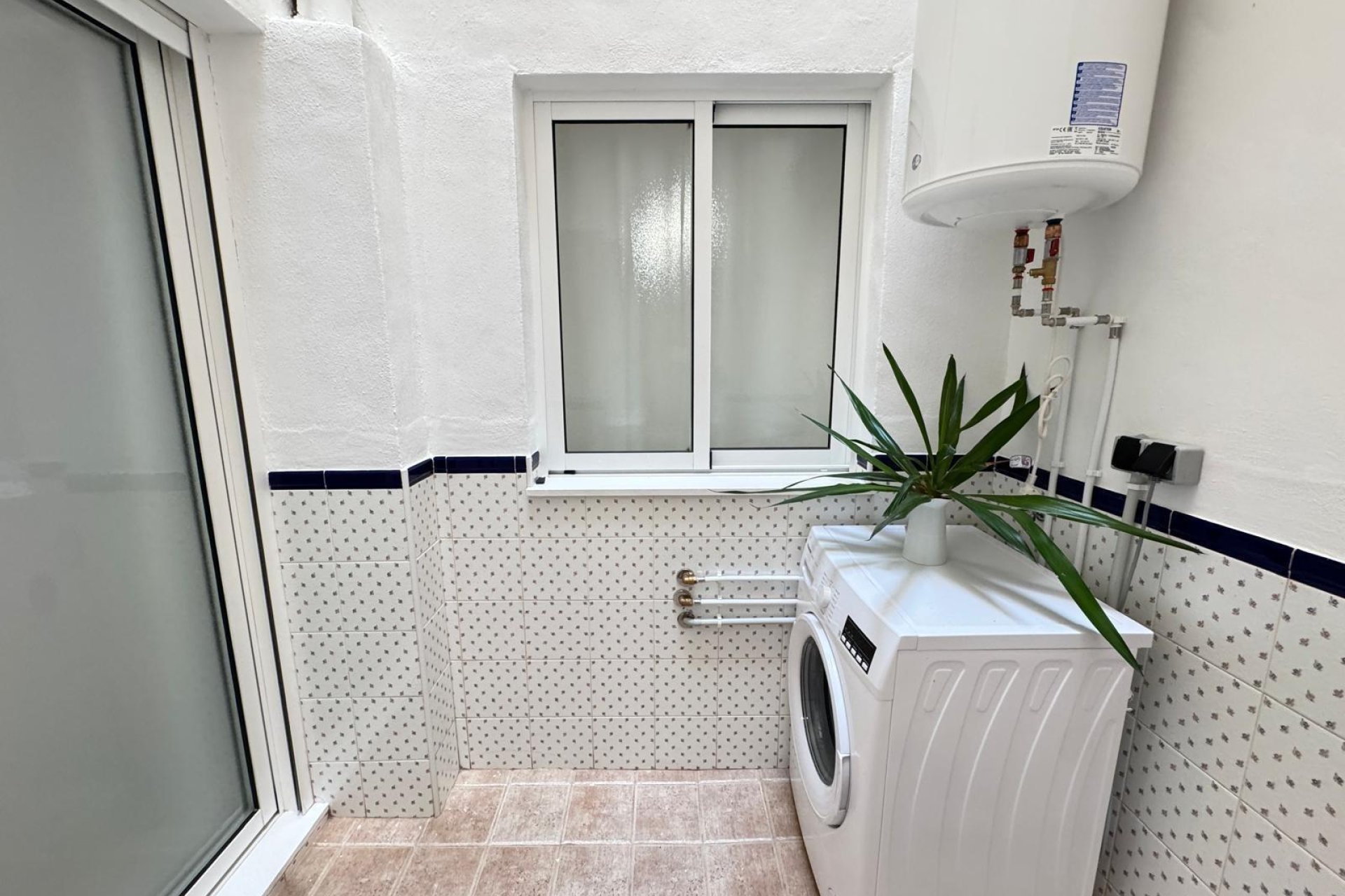 Resale - Apartment -
Torrevieja - Playa de los Locos