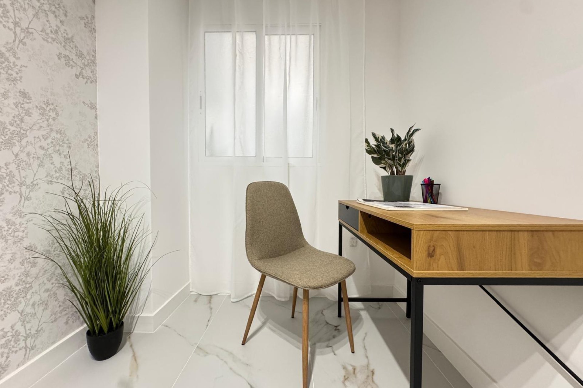 Resale - Apartment -
Torrevieja - Playa de los Locos