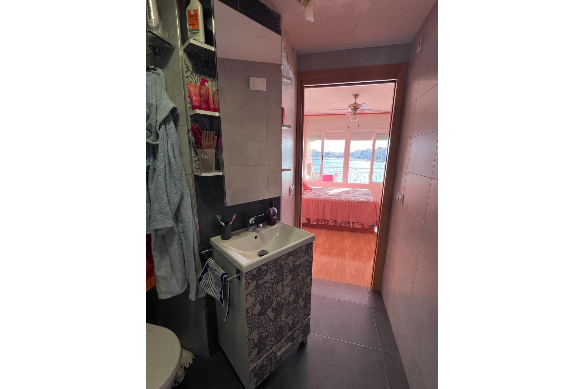 Resale - Apartment -
Torrevieja - Playa de los Locos