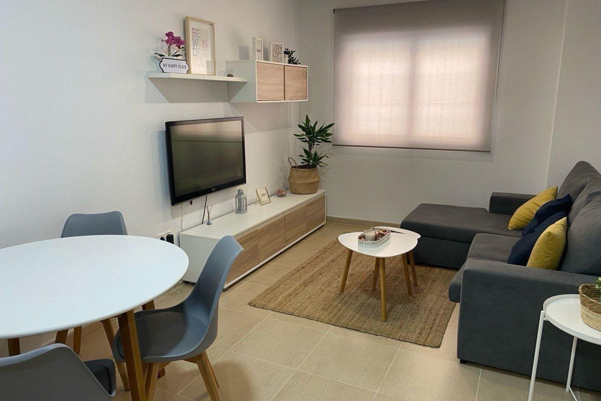 Resale - Apartment -
Torrevieja - Playa de los Locos