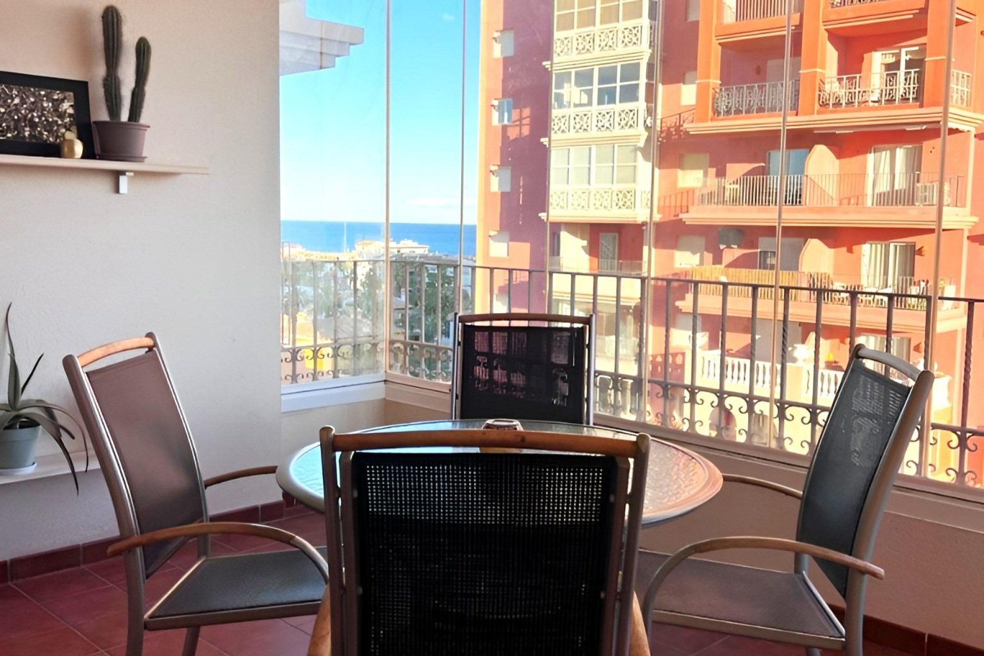 Resale - Apartment -
Torrevieja - Playa de los Locos