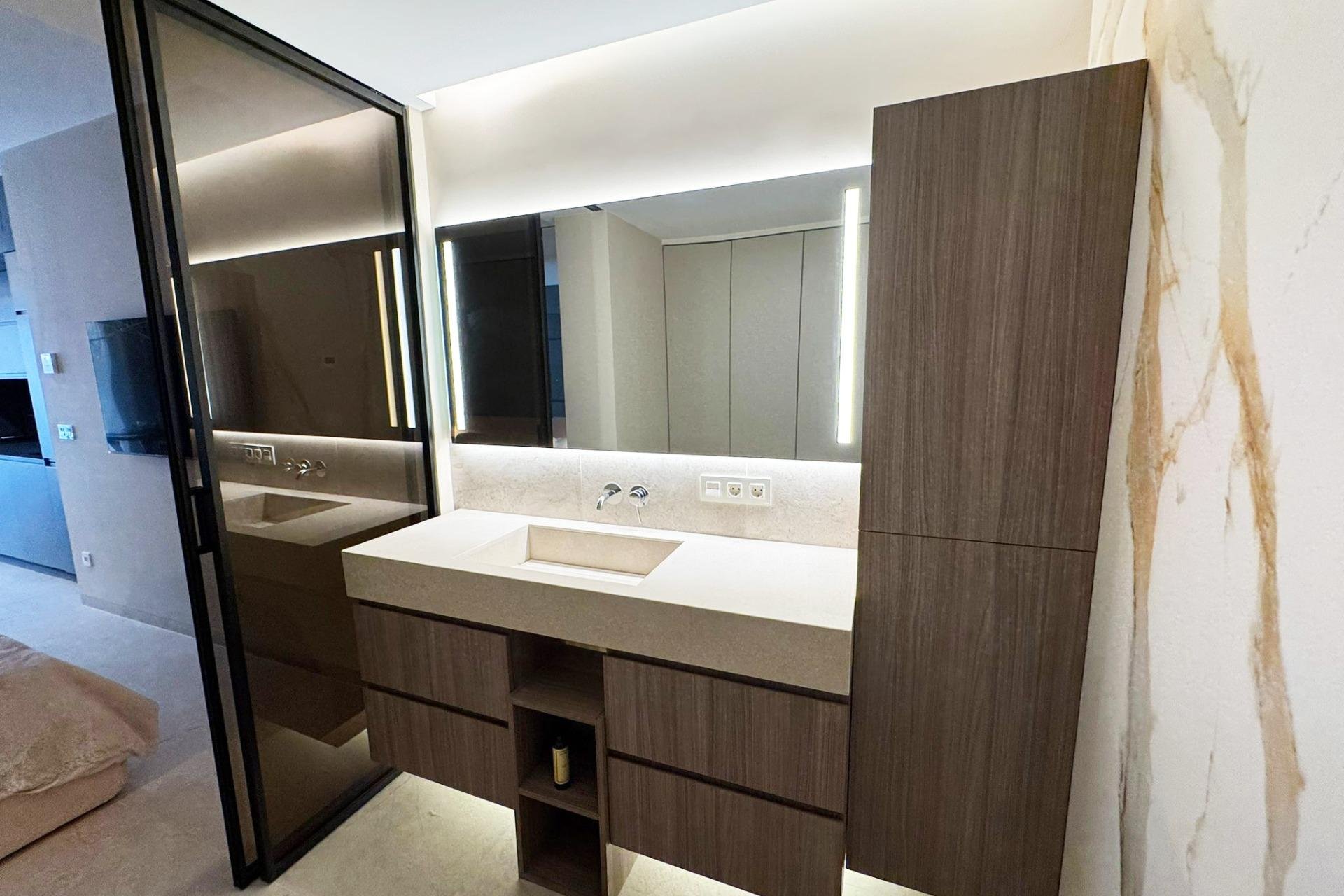 Resale - Apartment -
Torrevieja - Playa de los Locos