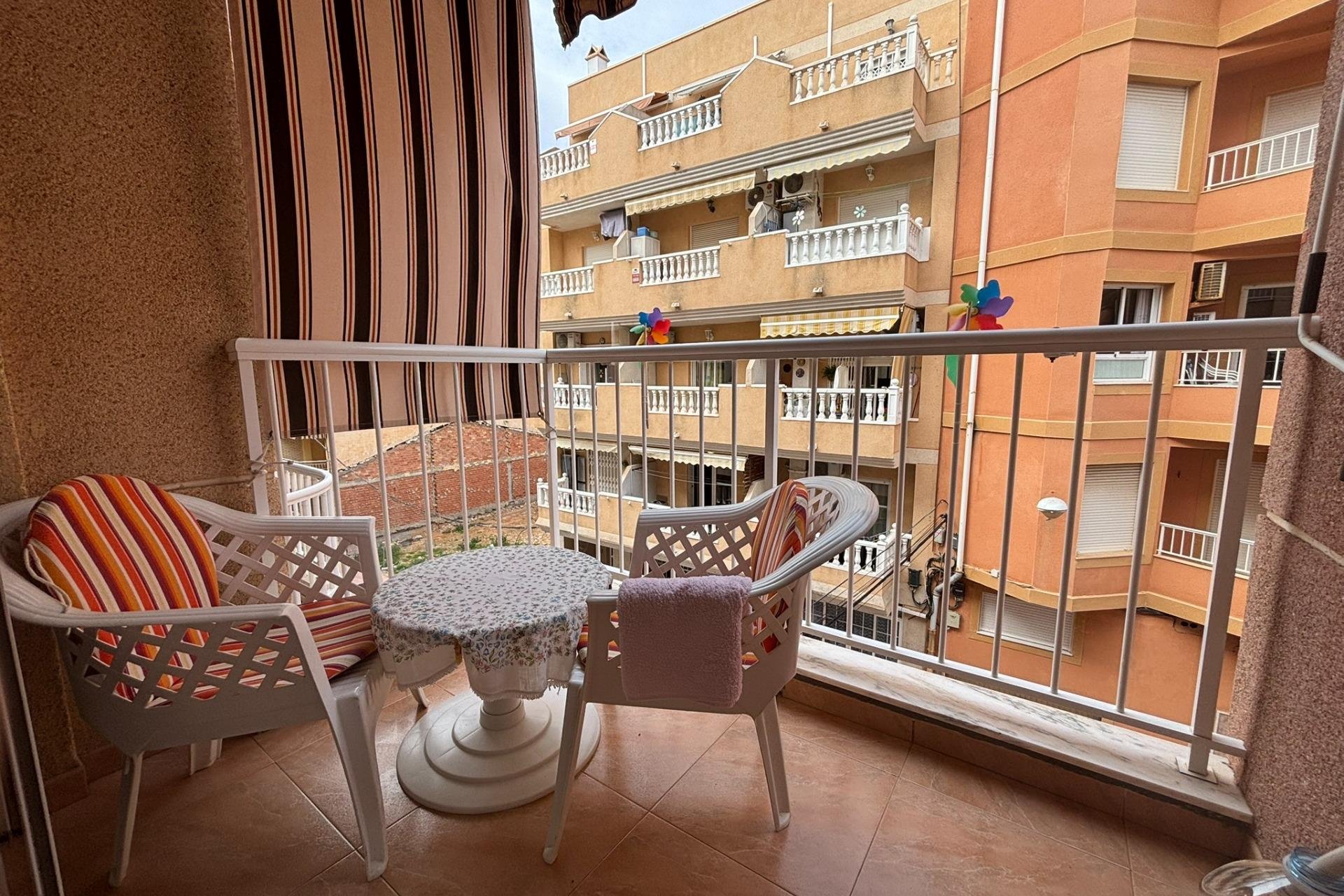 Resale - Apartment -
Torrevieja - Playa de los Locos