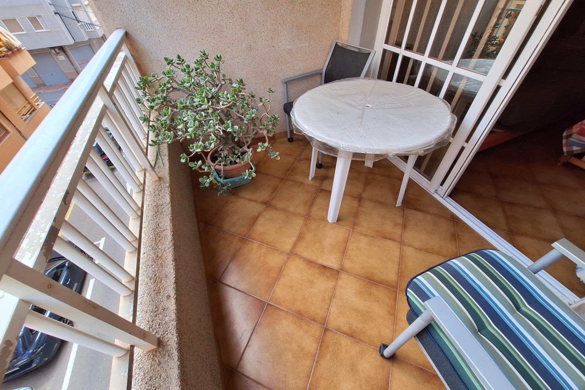 Resale - Apartment -
Torrevieja - Playa de los Locos
