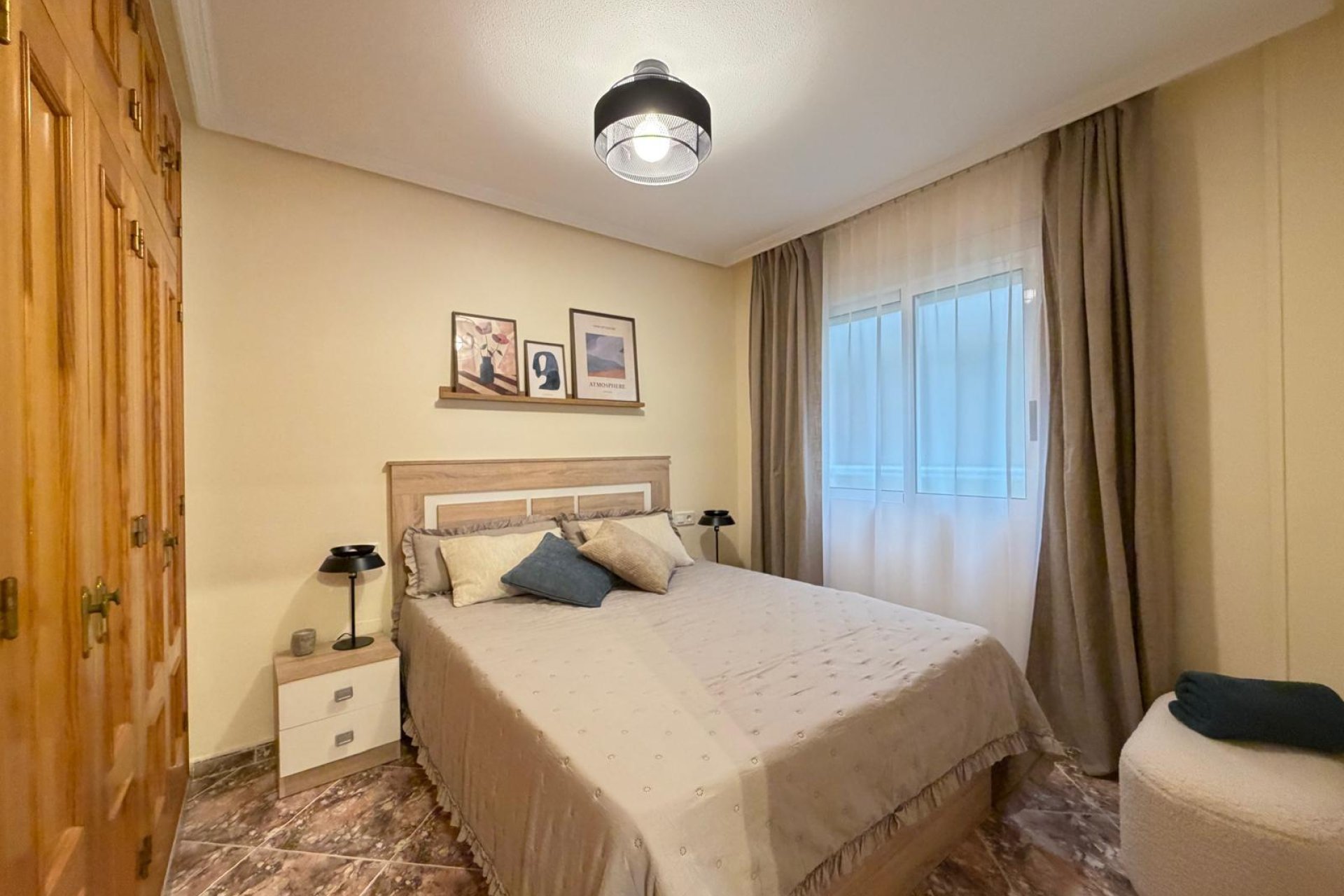 Resale - Apartment -
Torrevieja - Playa de los Locos