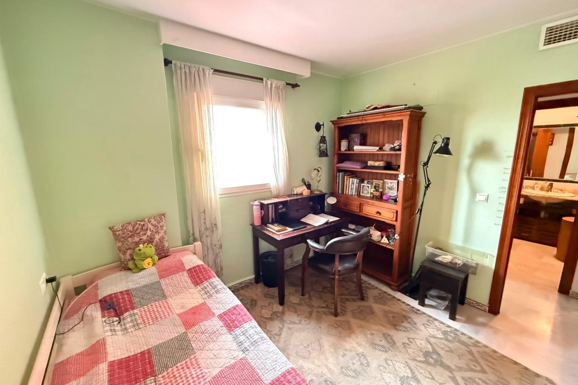 Resale - Apartment -
Torrevieja - Playa de los Locos