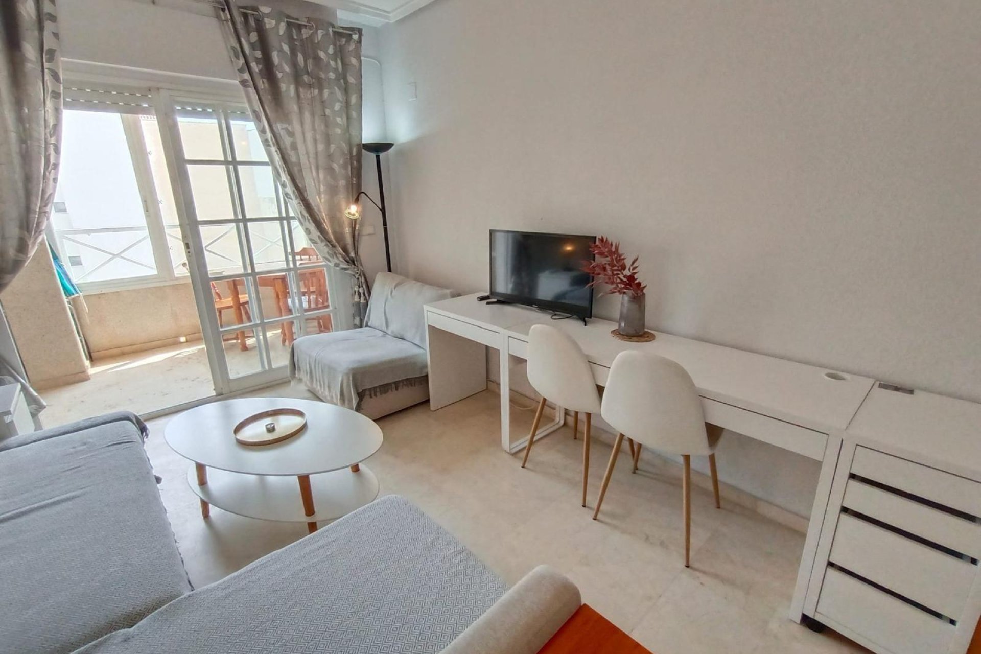 Resale - Apartment -
Torrevieja - Playa de los Locos